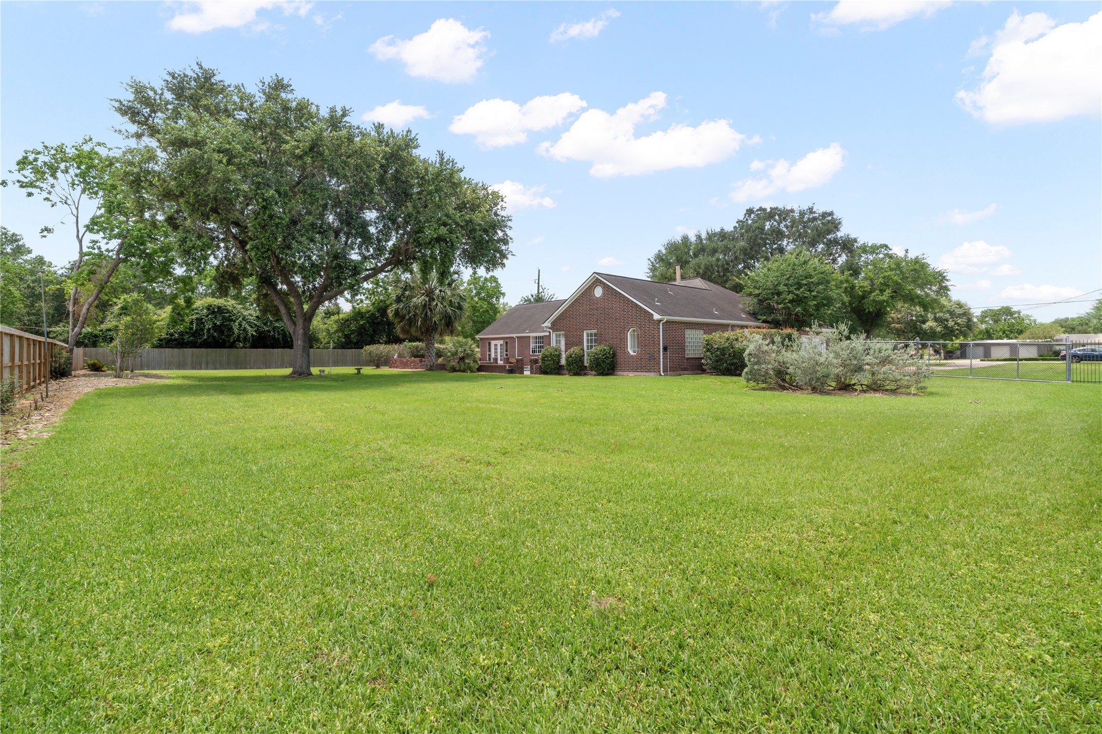 26101 Hunter Lane Property Photo 33