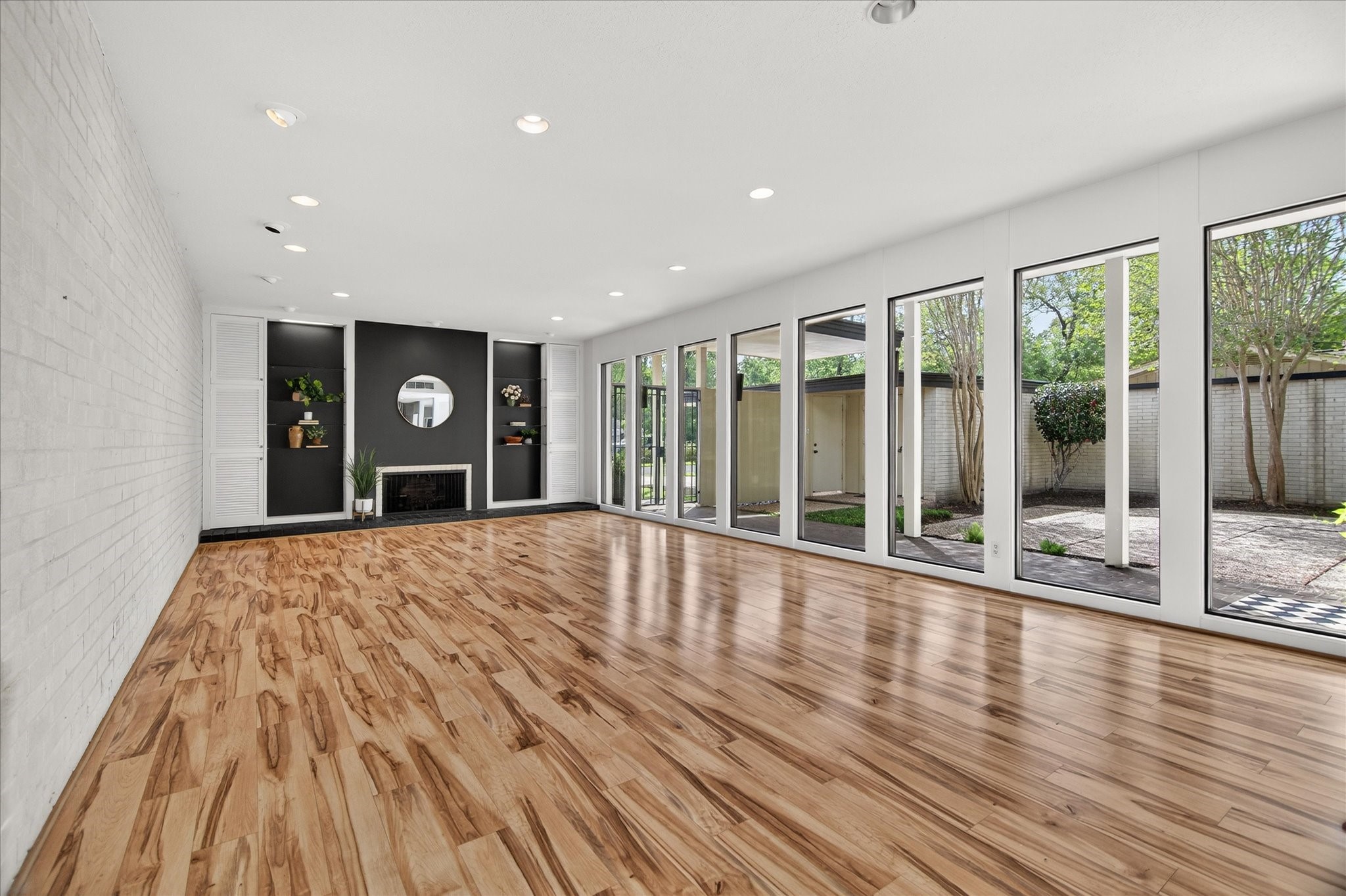 147 Valley Drive Property Photo 10
