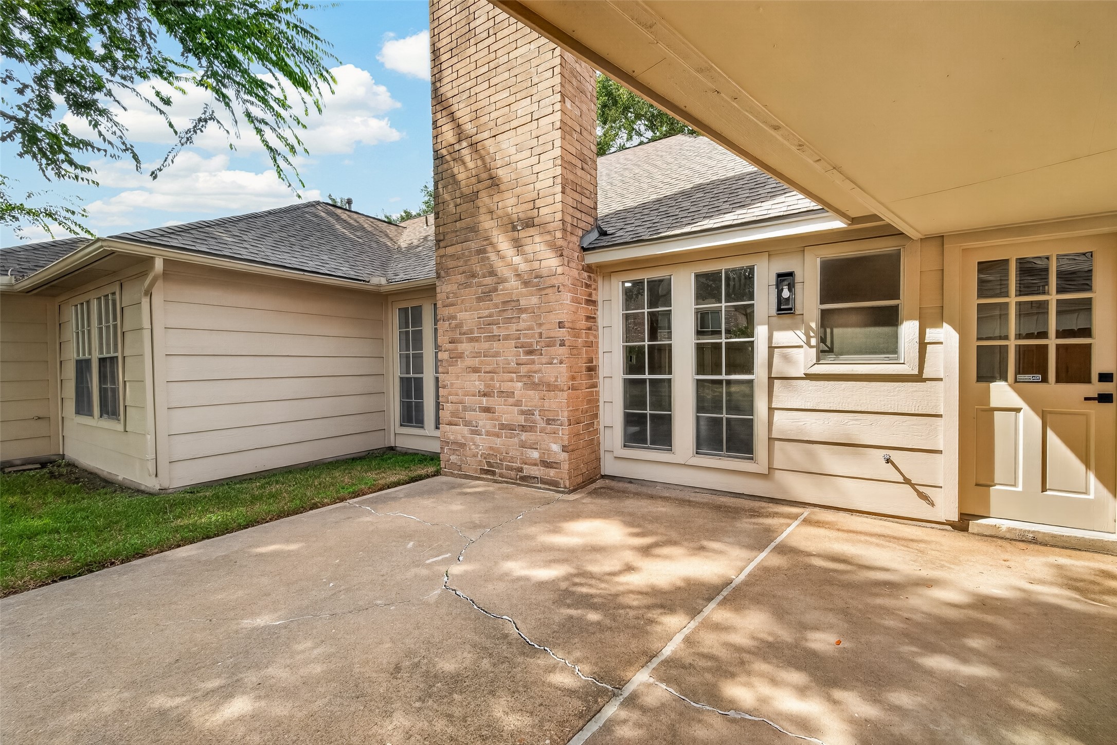 22503 Cove Hollow Drive Property Photo 45