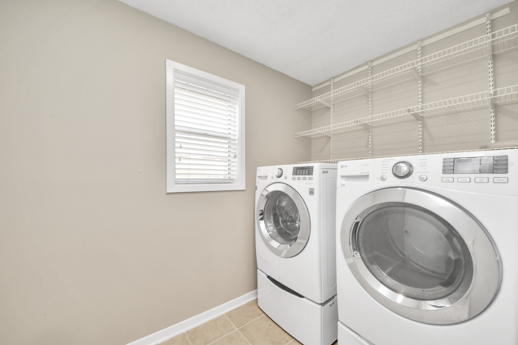 3211 The Highlands Drive Property Photo 15
