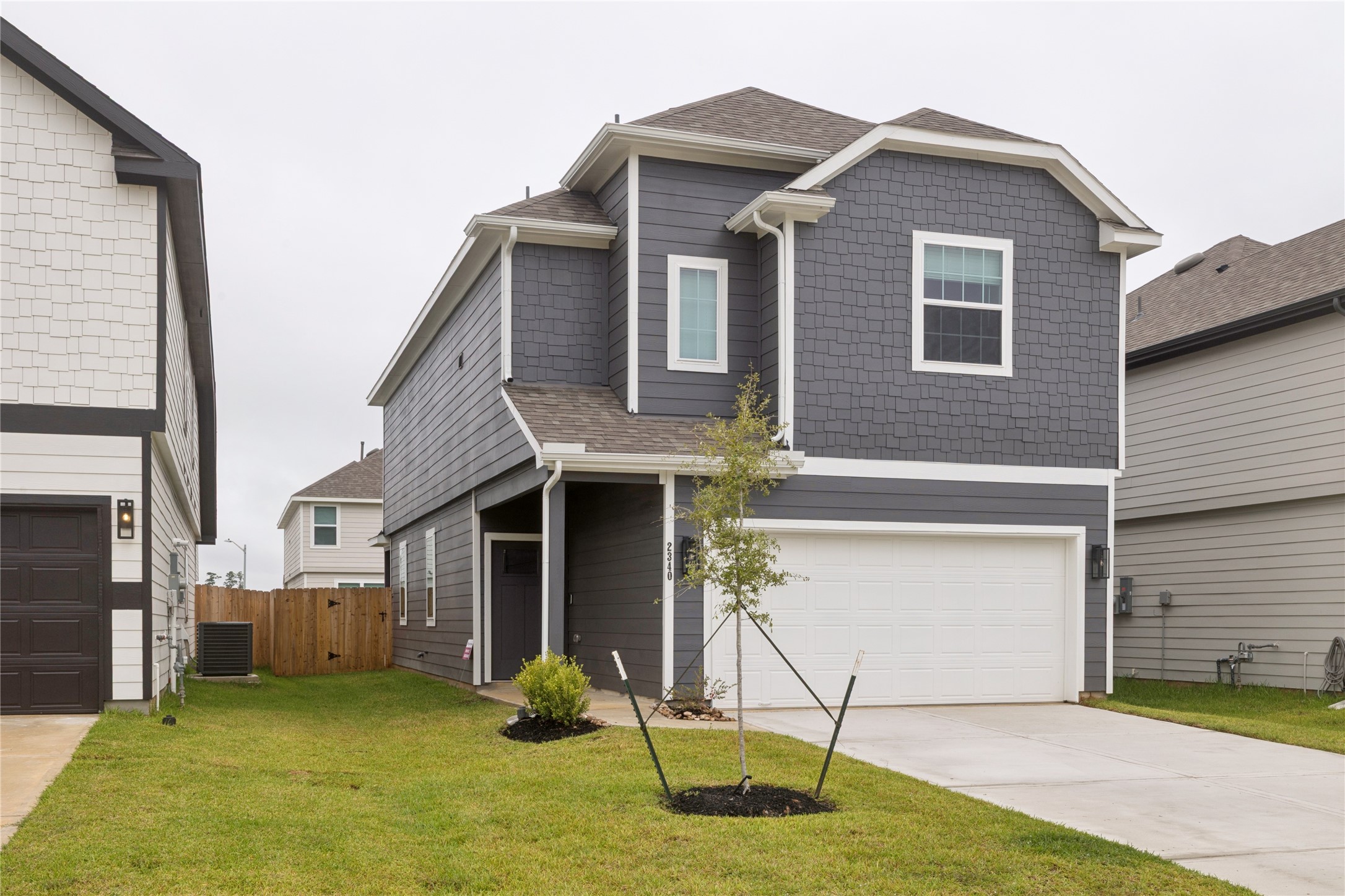 2340 Pipefish Drive Property Photo 1