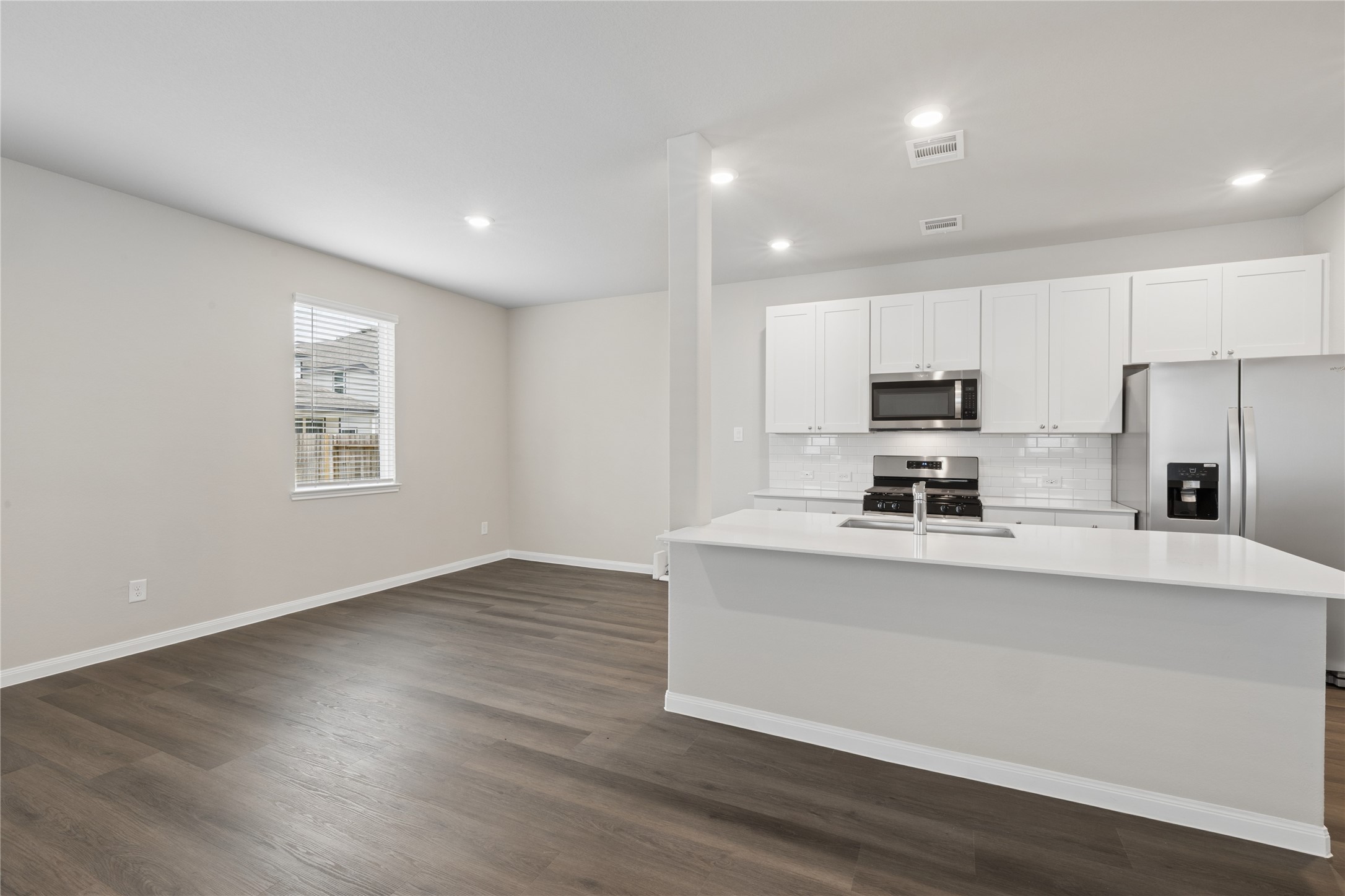 2340 Pipefish Drive Property Photo 6