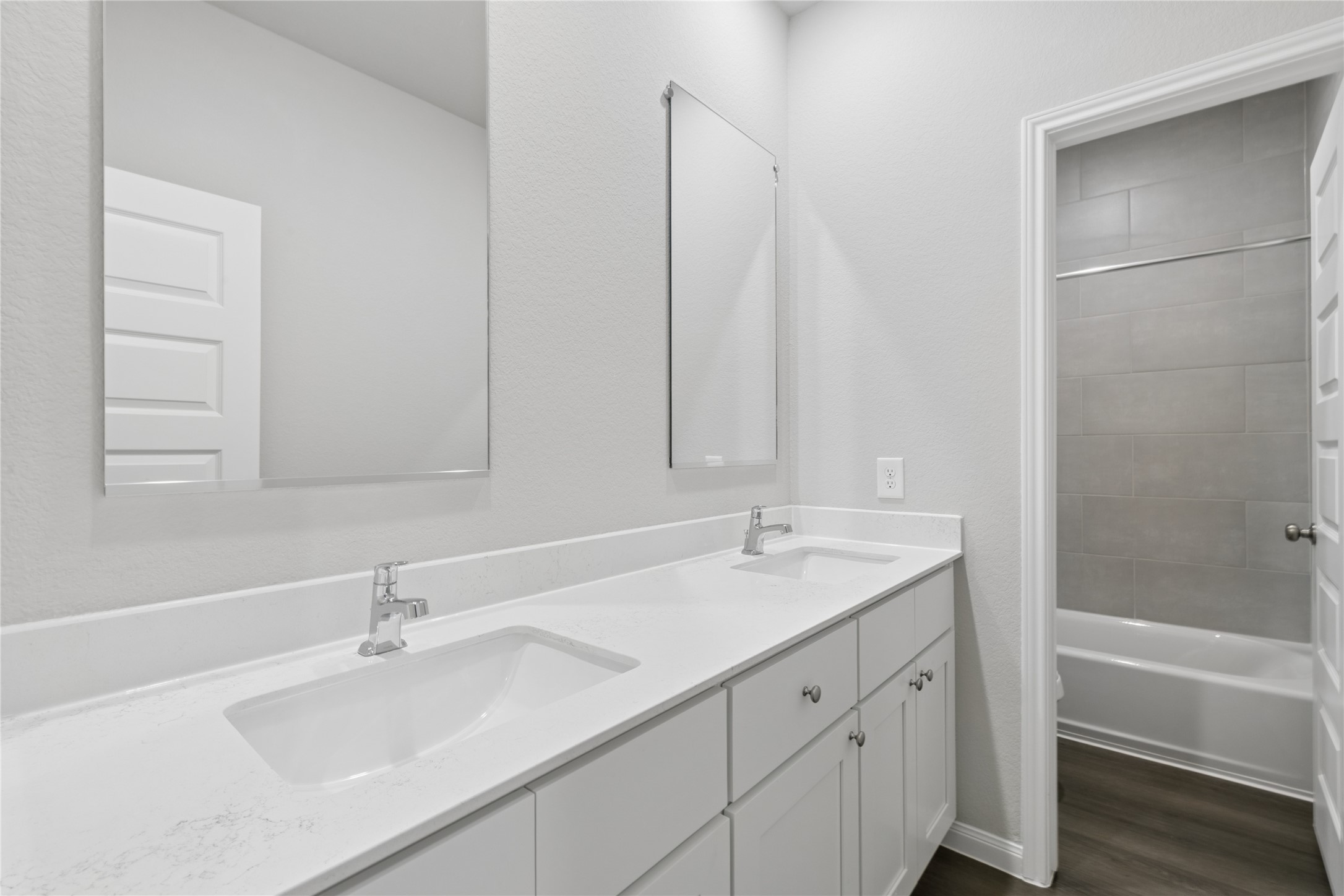 2340 Pipefish Drive Property Photo 17