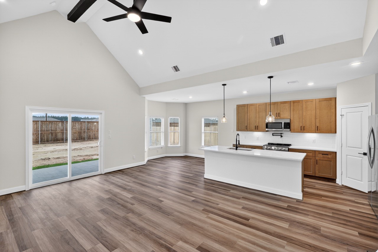 11498 Durant Drive Property Photo 6