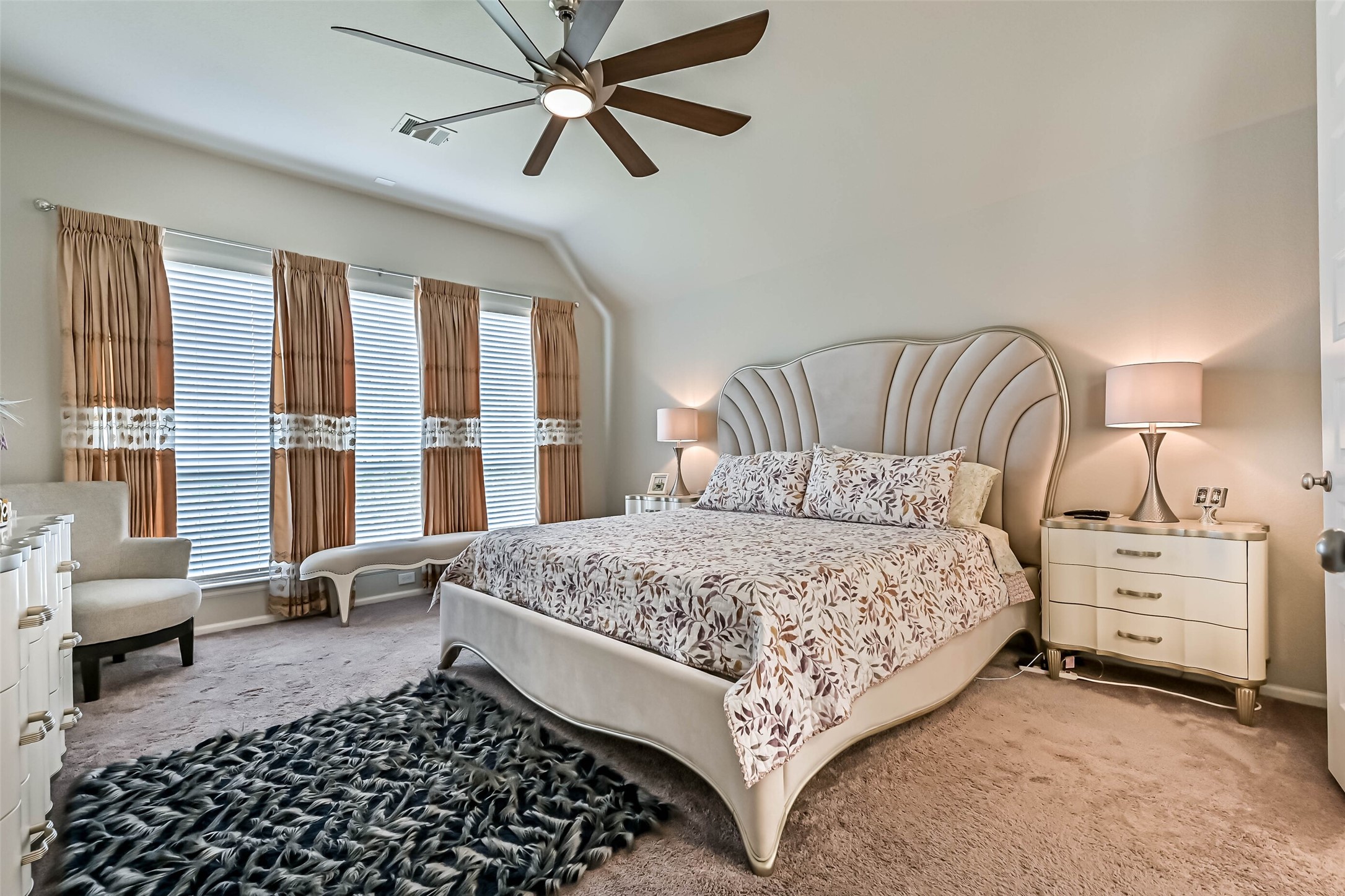 5138 Walnut Grove Lane Property Photo 19