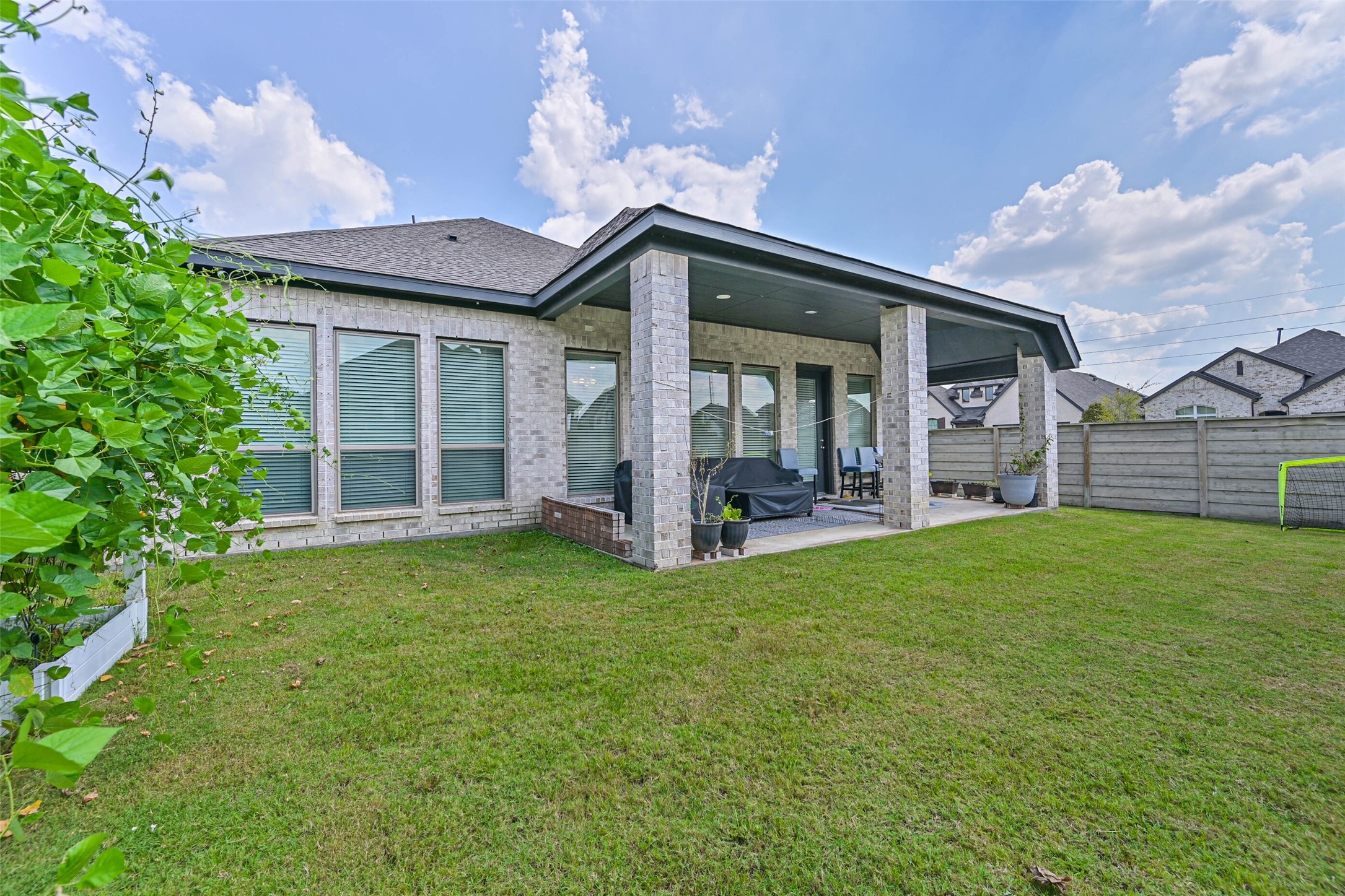 5138 Walnut Grove Lane Property Photo 39