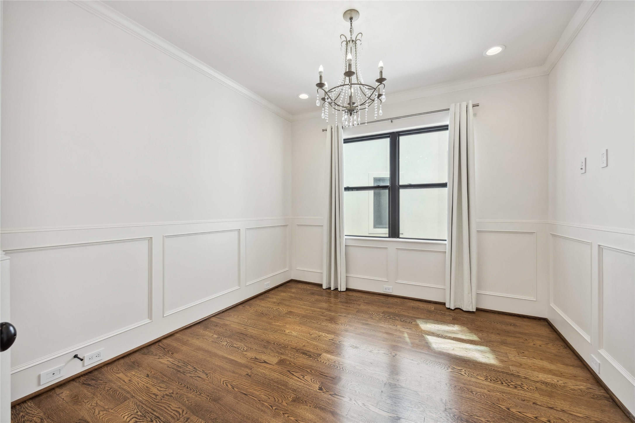 215 Malone Street Property Photo 32
