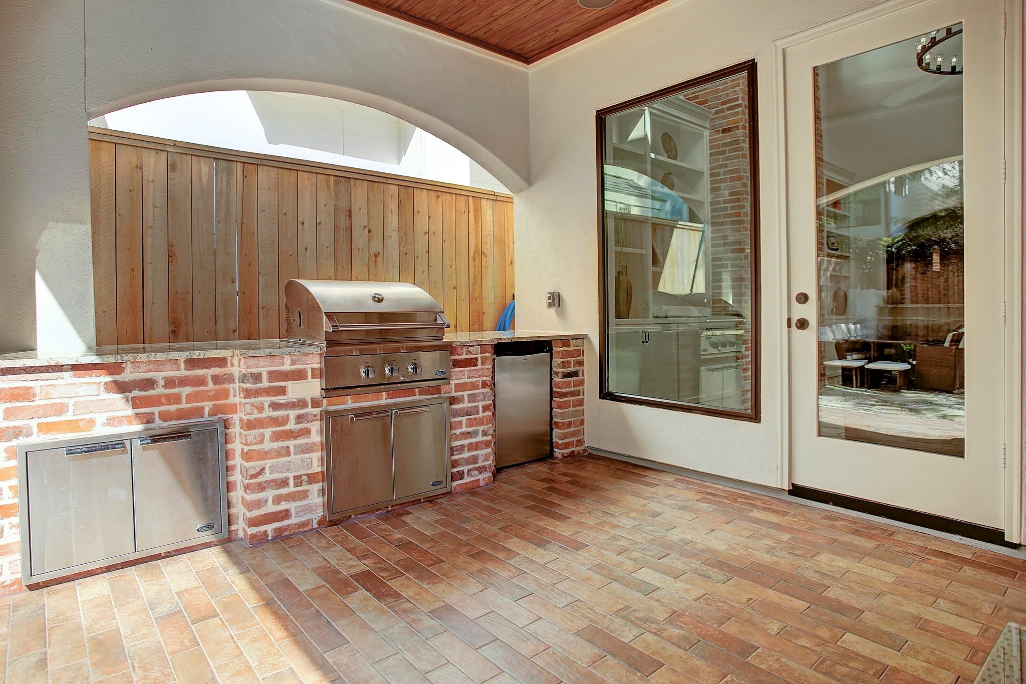 215 Malone Street Property Photo 45