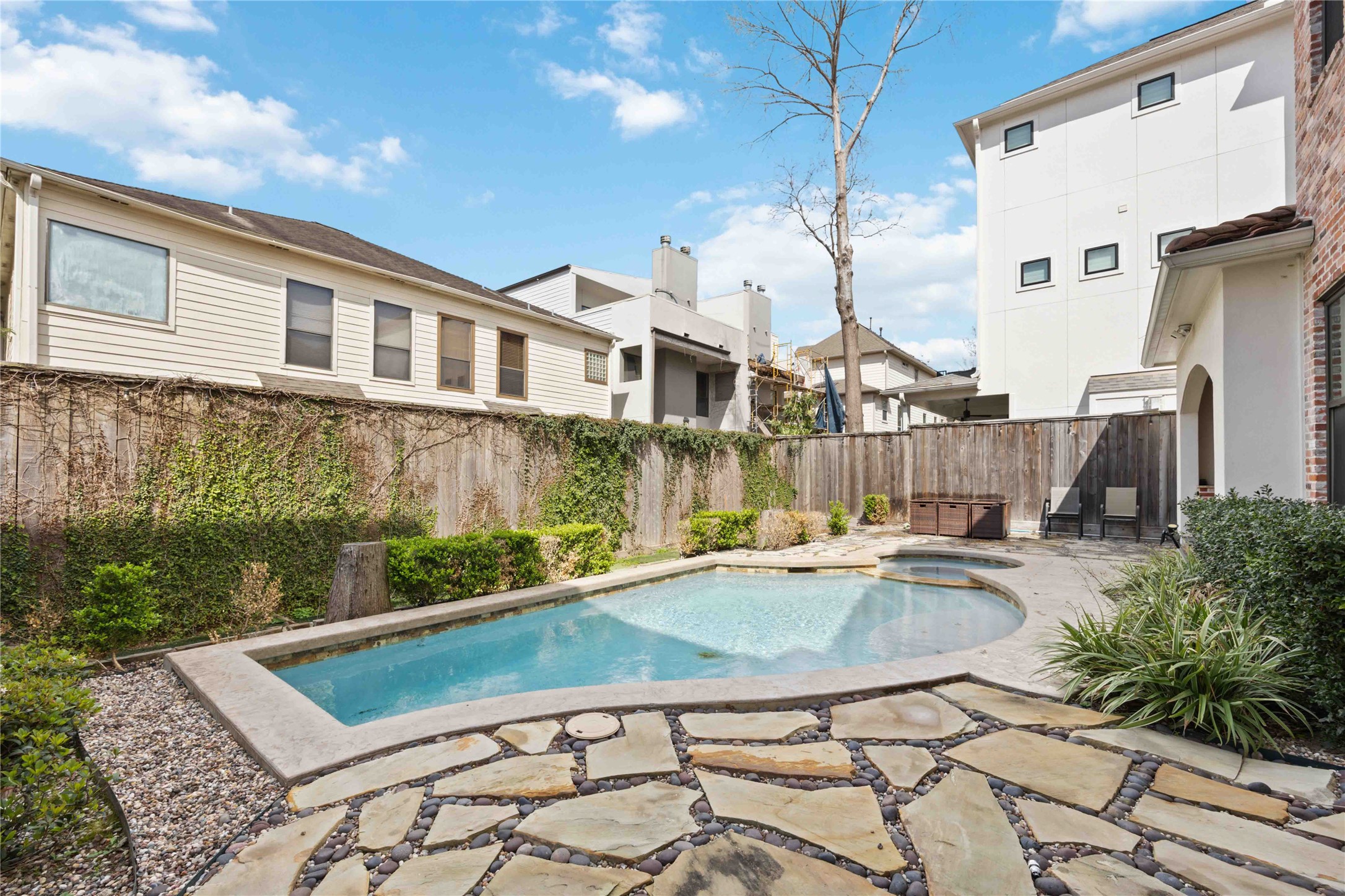 215 Malone Street Property Photo 48