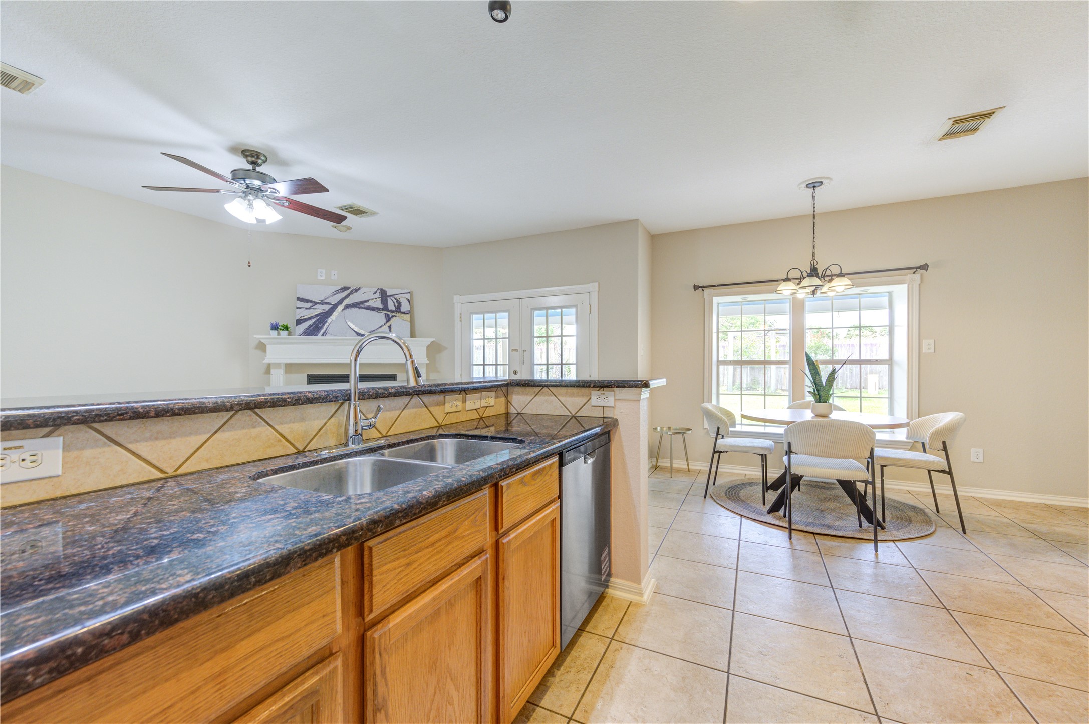 818 Laurel Green Road Property Photo 16