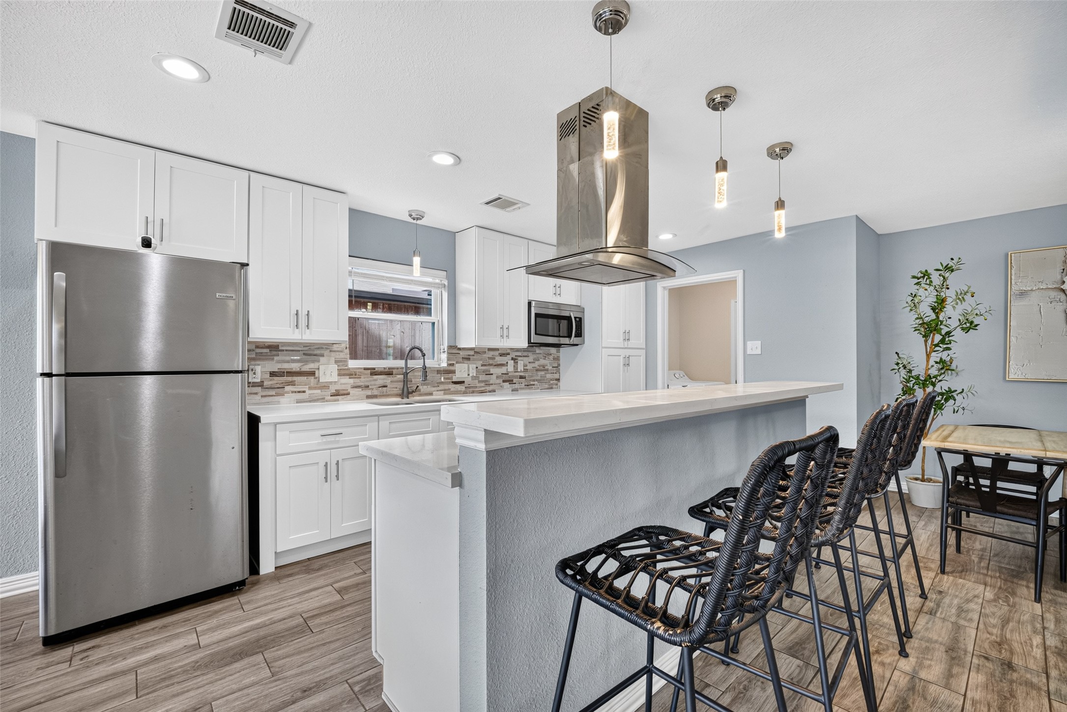 1931 Hilton Head Drive Property Photo 9