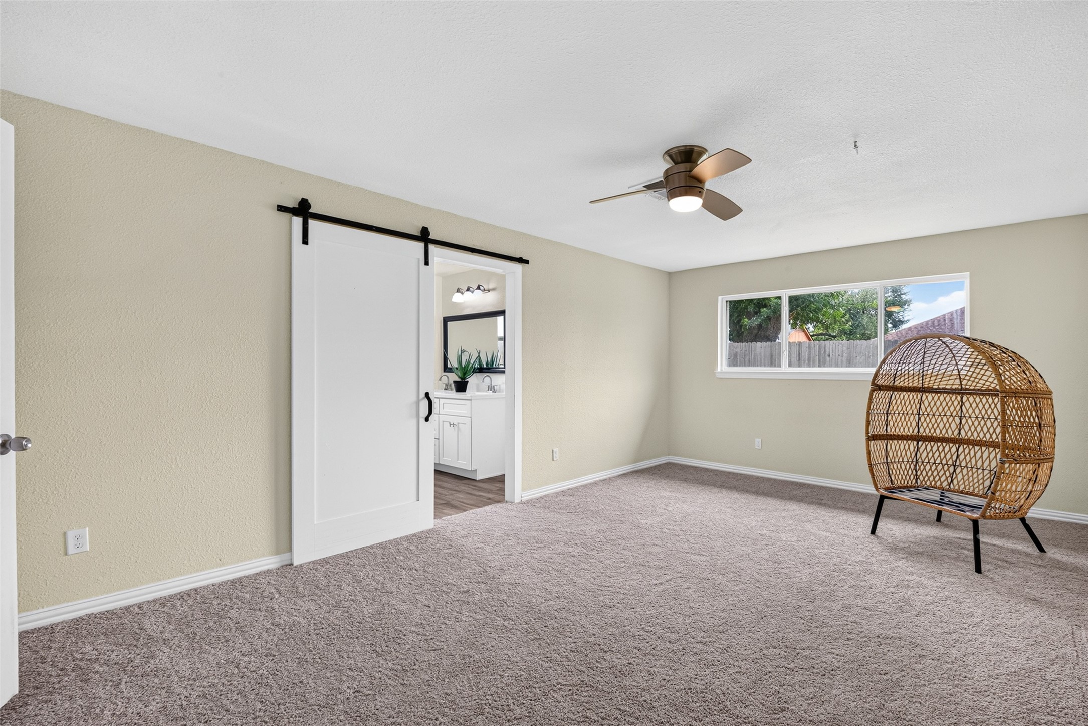 1931 Hilton Head Drive Property Photo 17