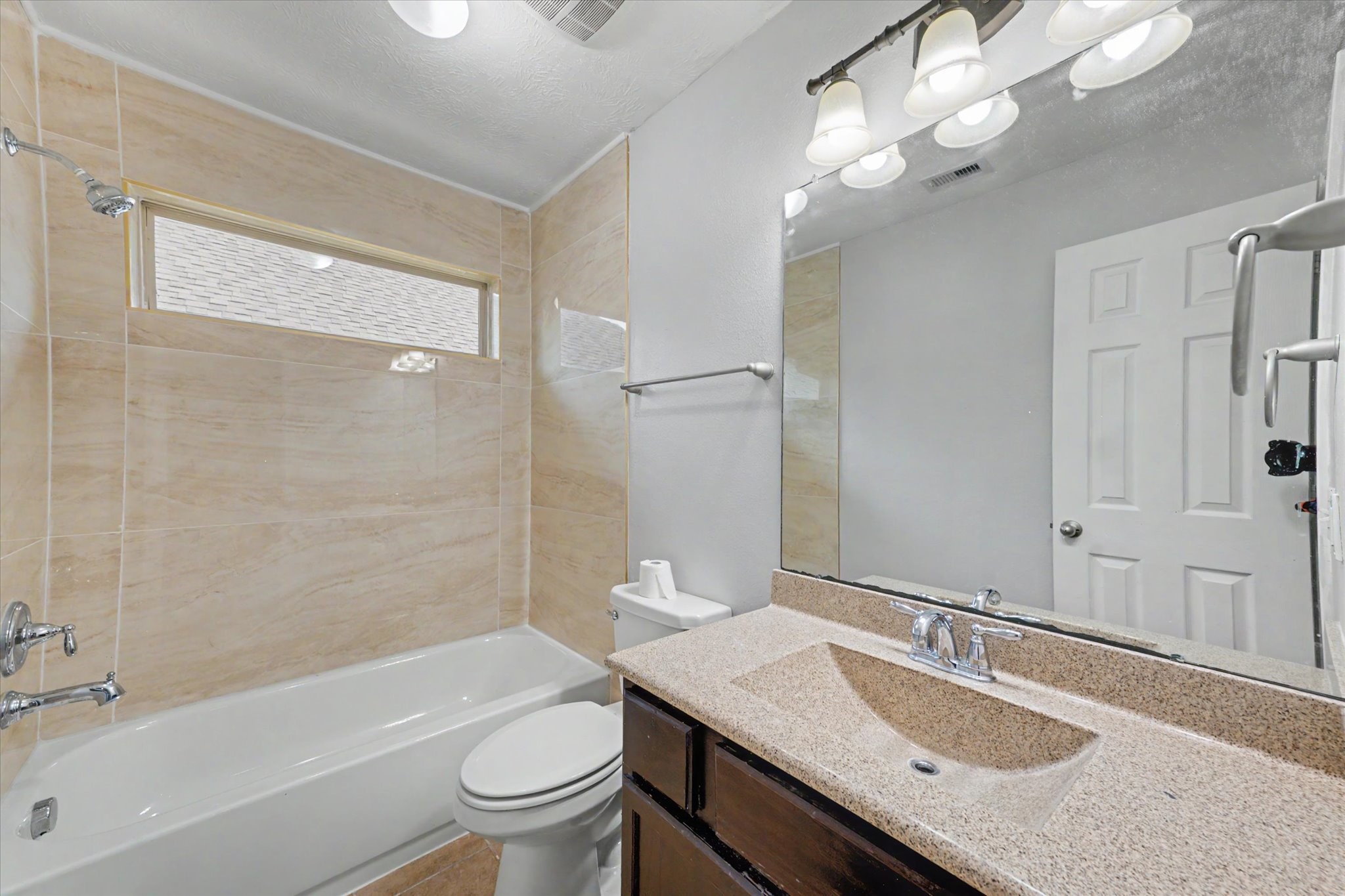 21826 Saragosa Pond Lane Property Photo 23
