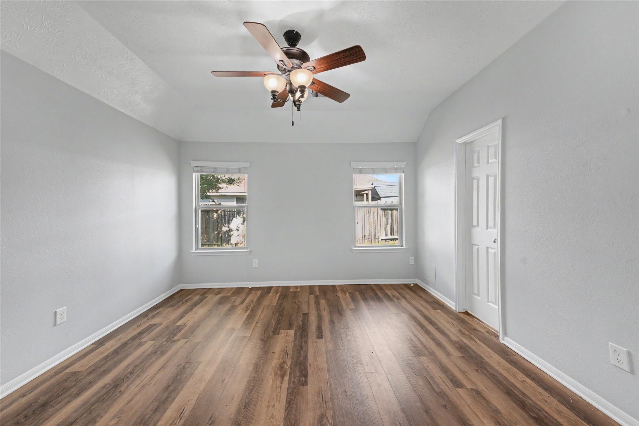21826 Saragosa Pond Lane Property Photo 30
