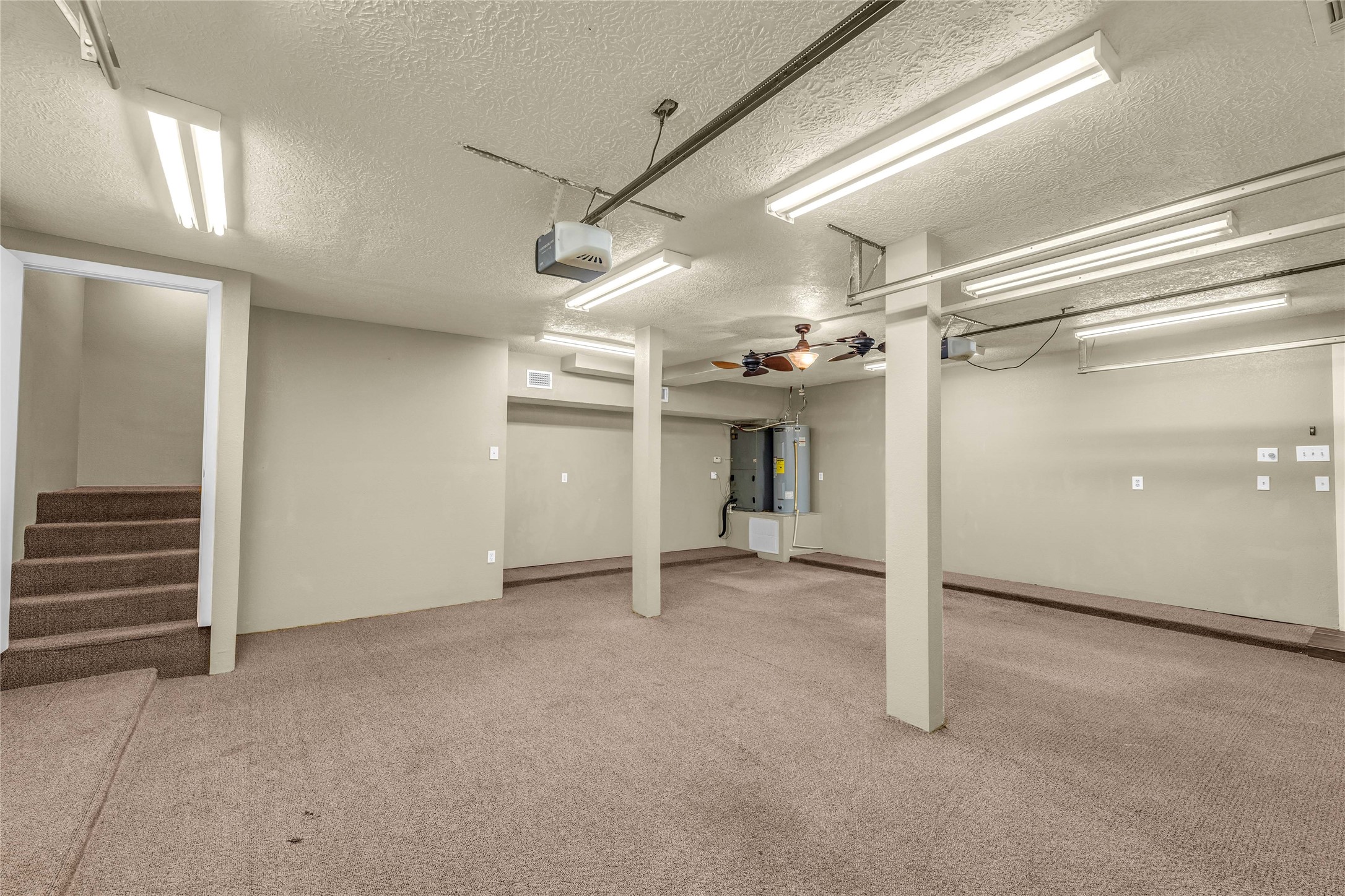 2202 Erin Glen Court Property Photo 42