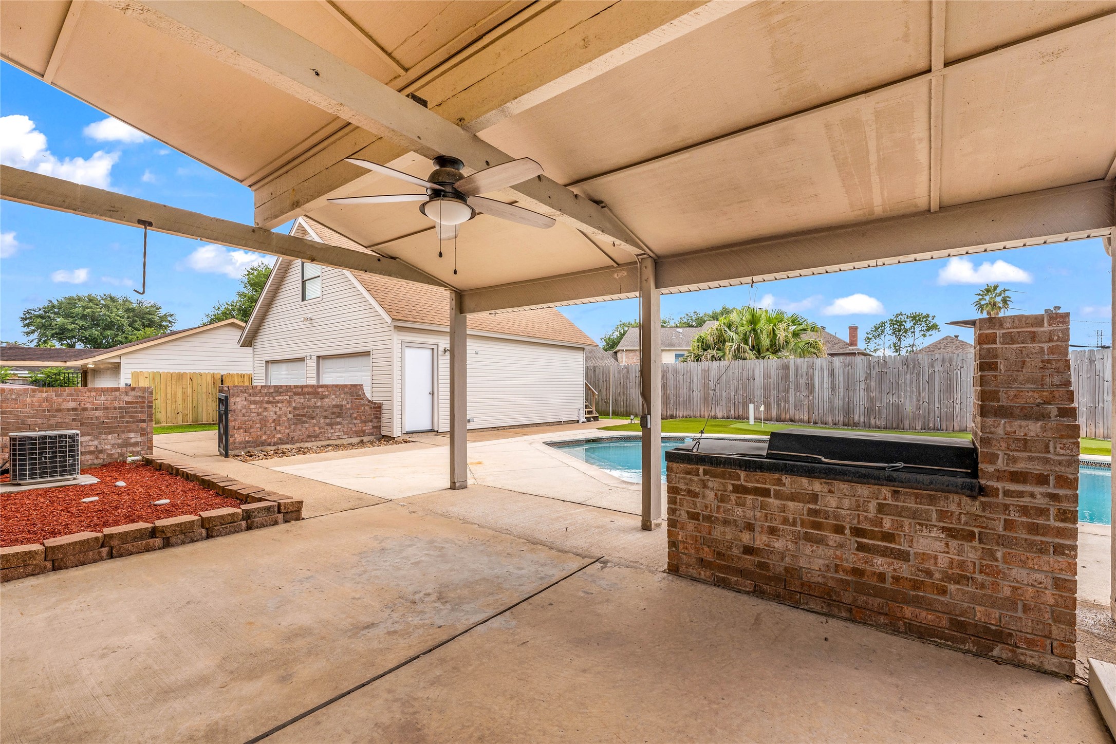 2202 Erin Glen Court Property Photo 46