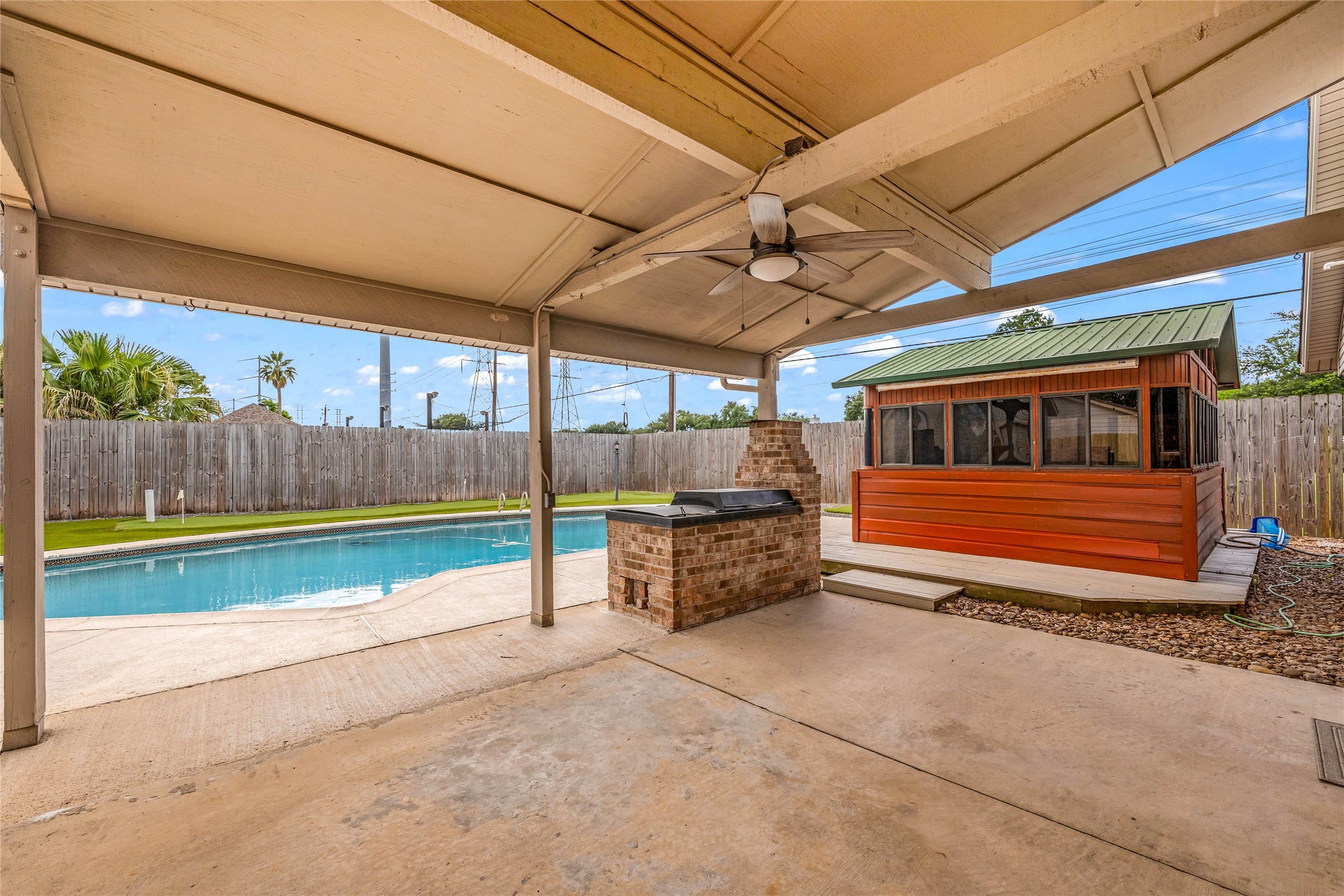 2202 Erin Glen Court Property Photo 47