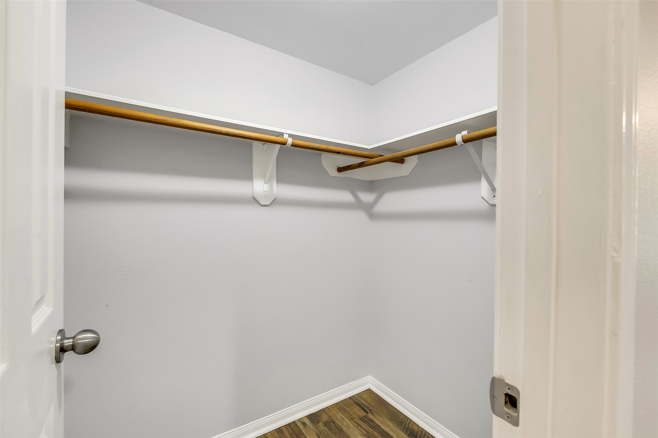 100 Oak Hollow Boulevard Property Photo 34