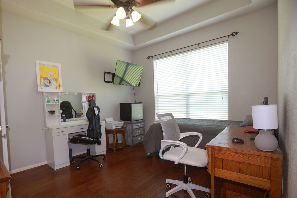7822 Ravens Point Drive Property Photo 10
