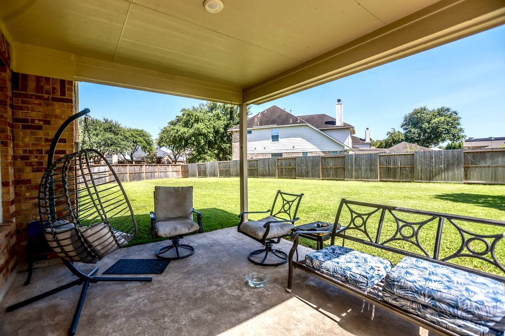 7822 Ravens Point Drive Property Photo 25