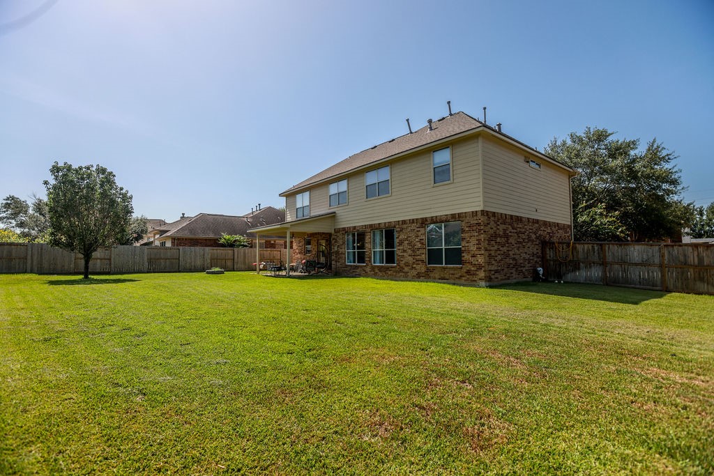7822 Ravens Point Drive Property Photo 27