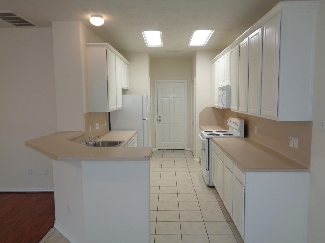 6155 Morningshire Lane Property Photo 7