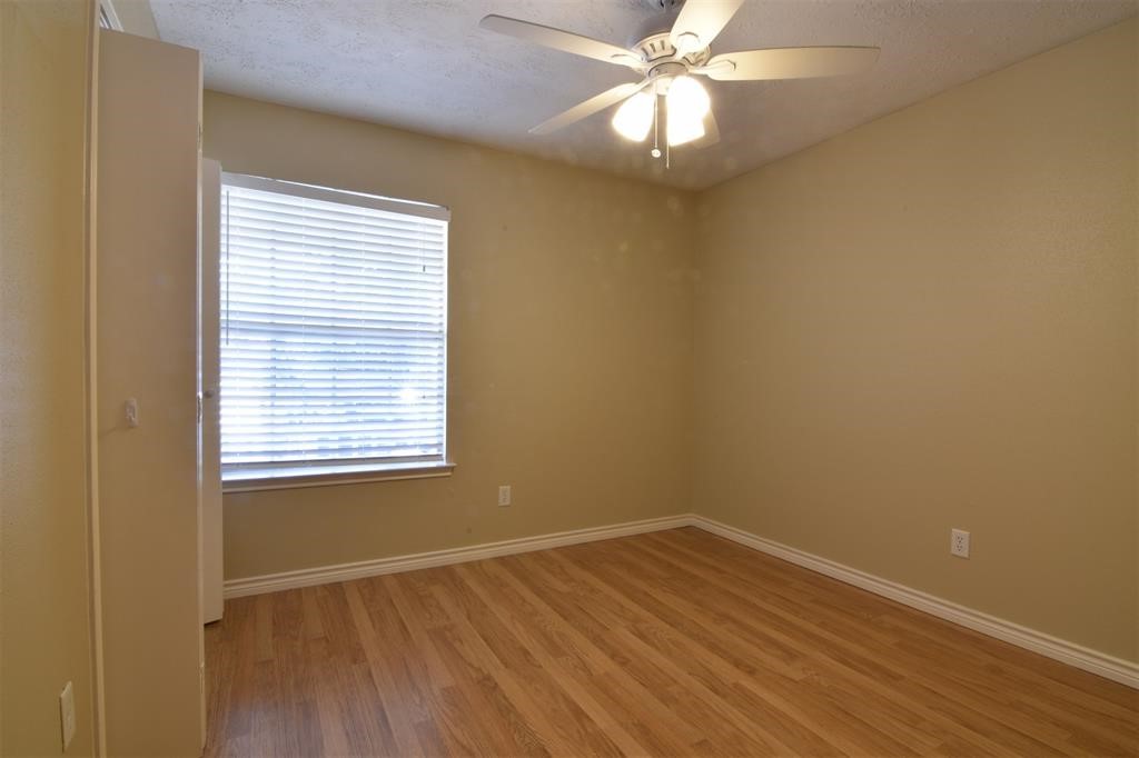 8507 Grove Park Drive Property Photo 19