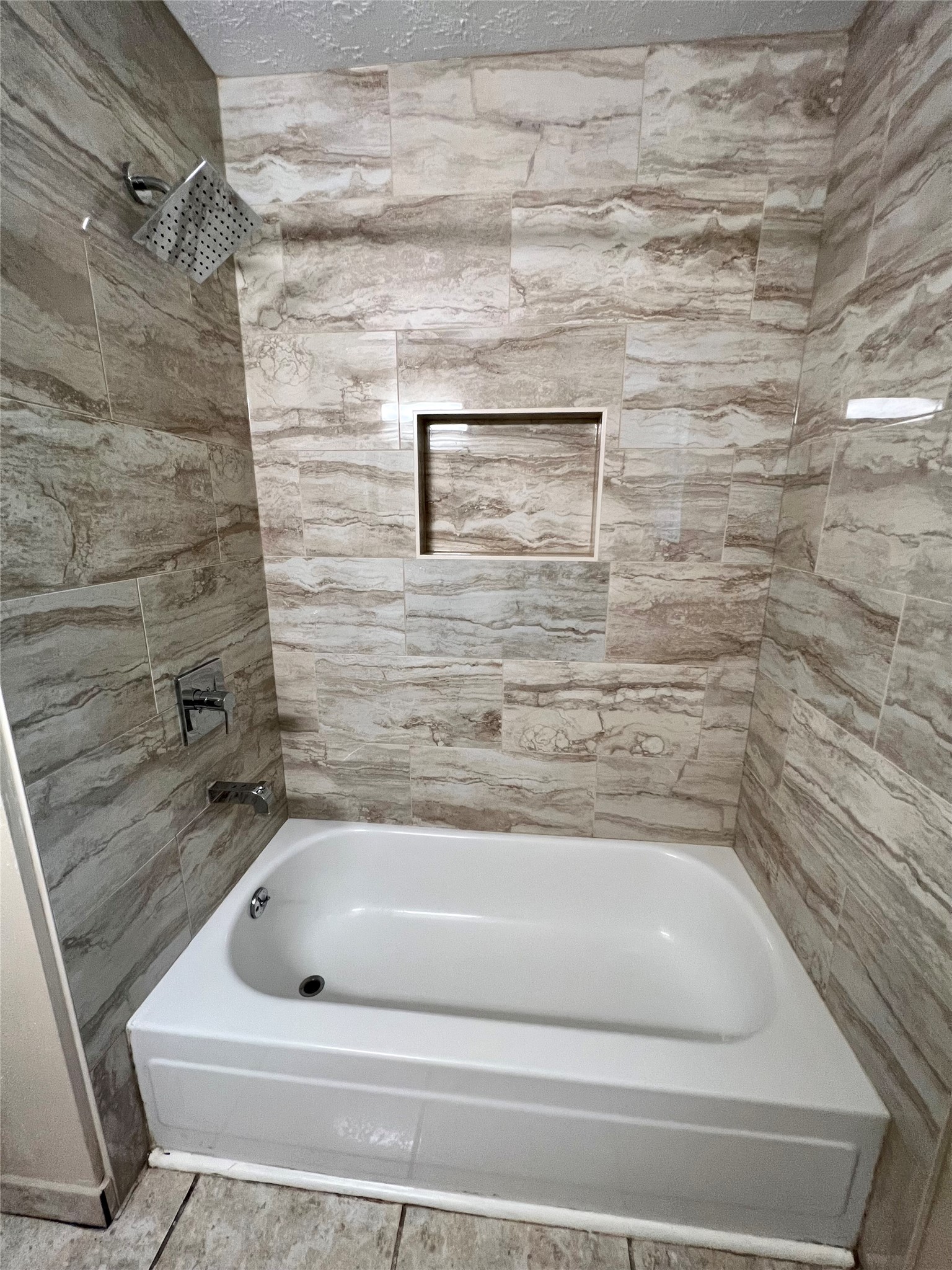 8507 Grove Park Drive Property Photo 25
