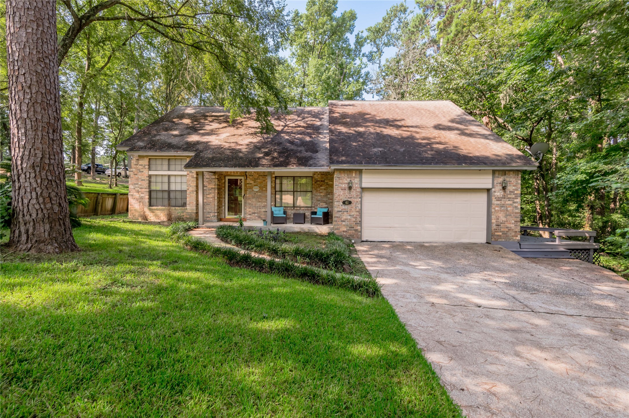 61 Harbor Run Drive Property Photo 1