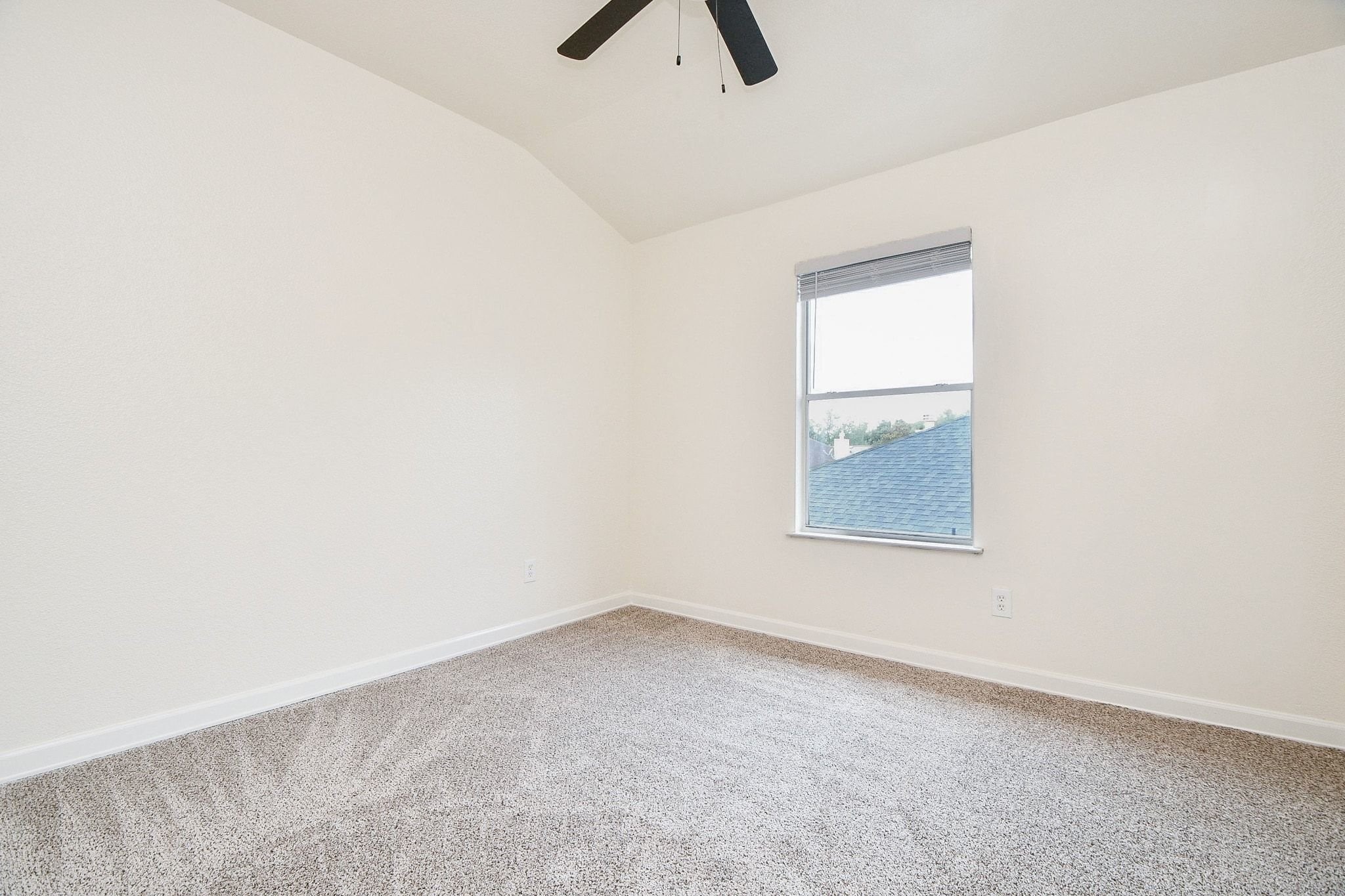2723 Jade Forest Lane Property Photo 14