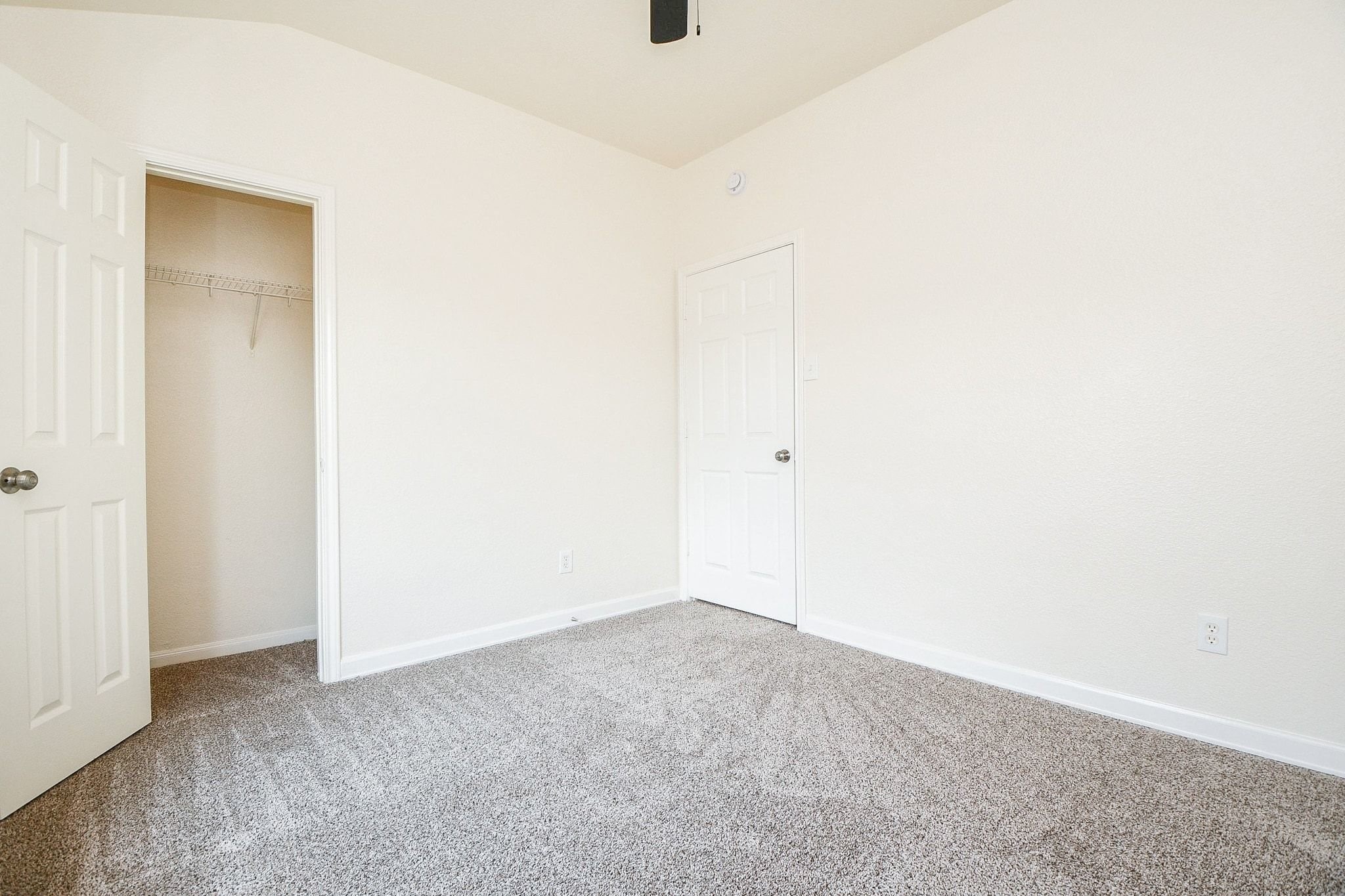 2723 Jade Forest Lane Property Photo 15