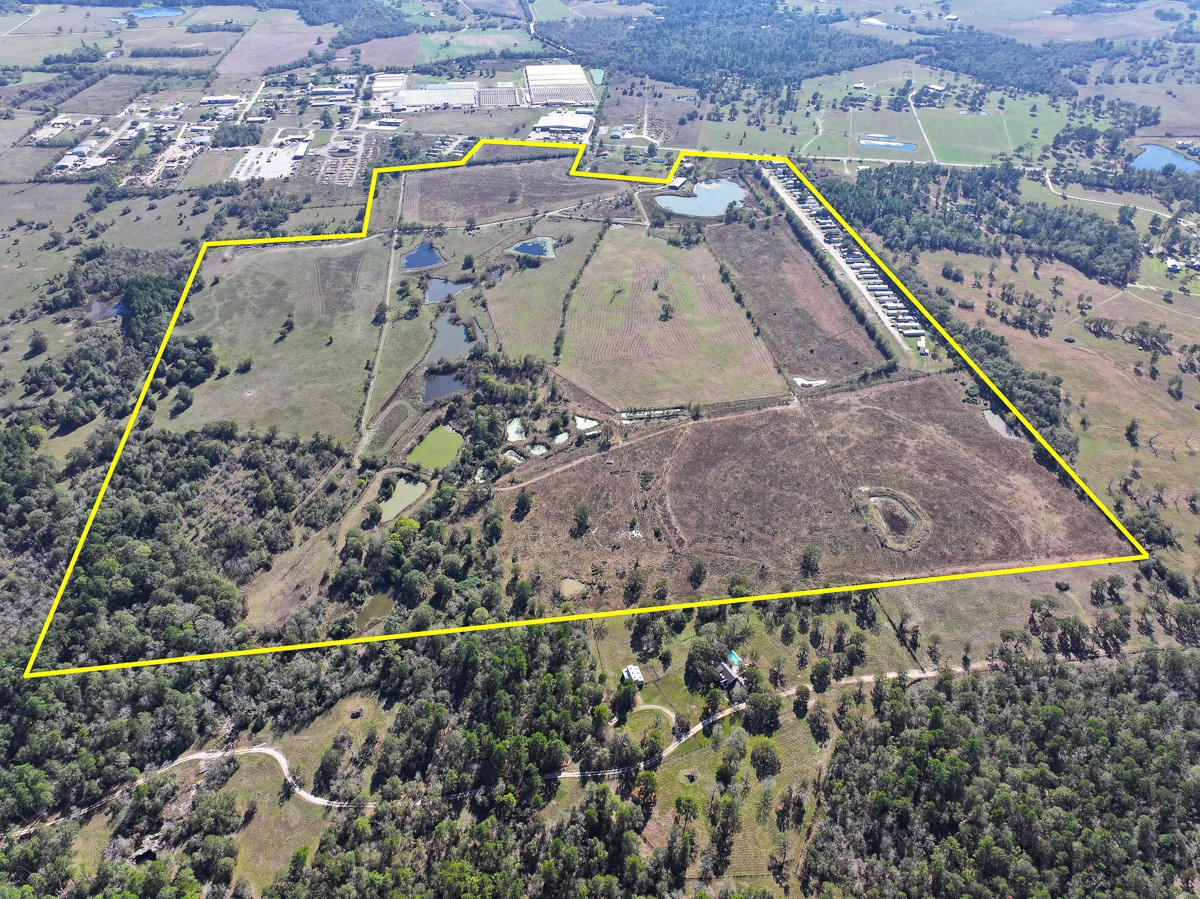 1658 State Highway 75 N Property Photo 27