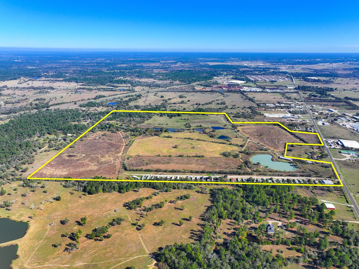 1658 State Highway 75 N Property Photo 28