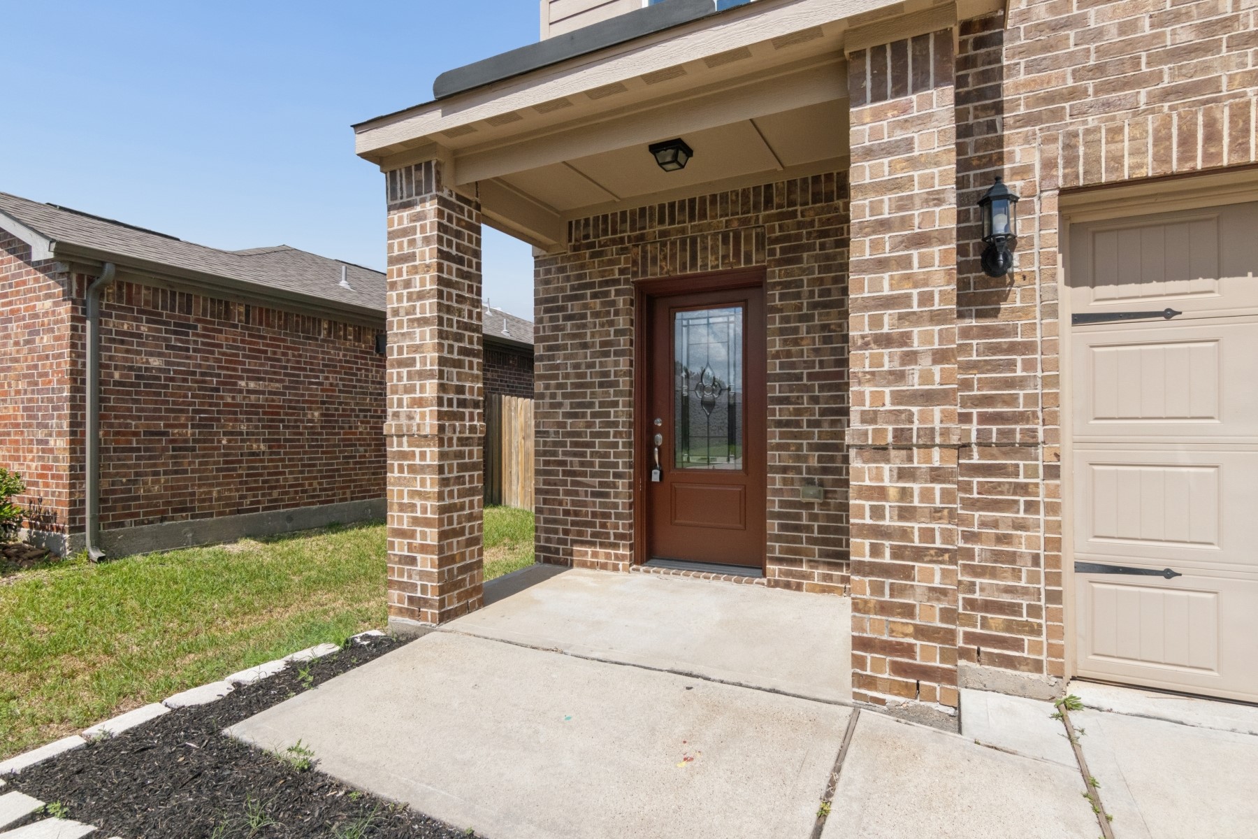 22606 Cloverland Field Drive Property Photo 2