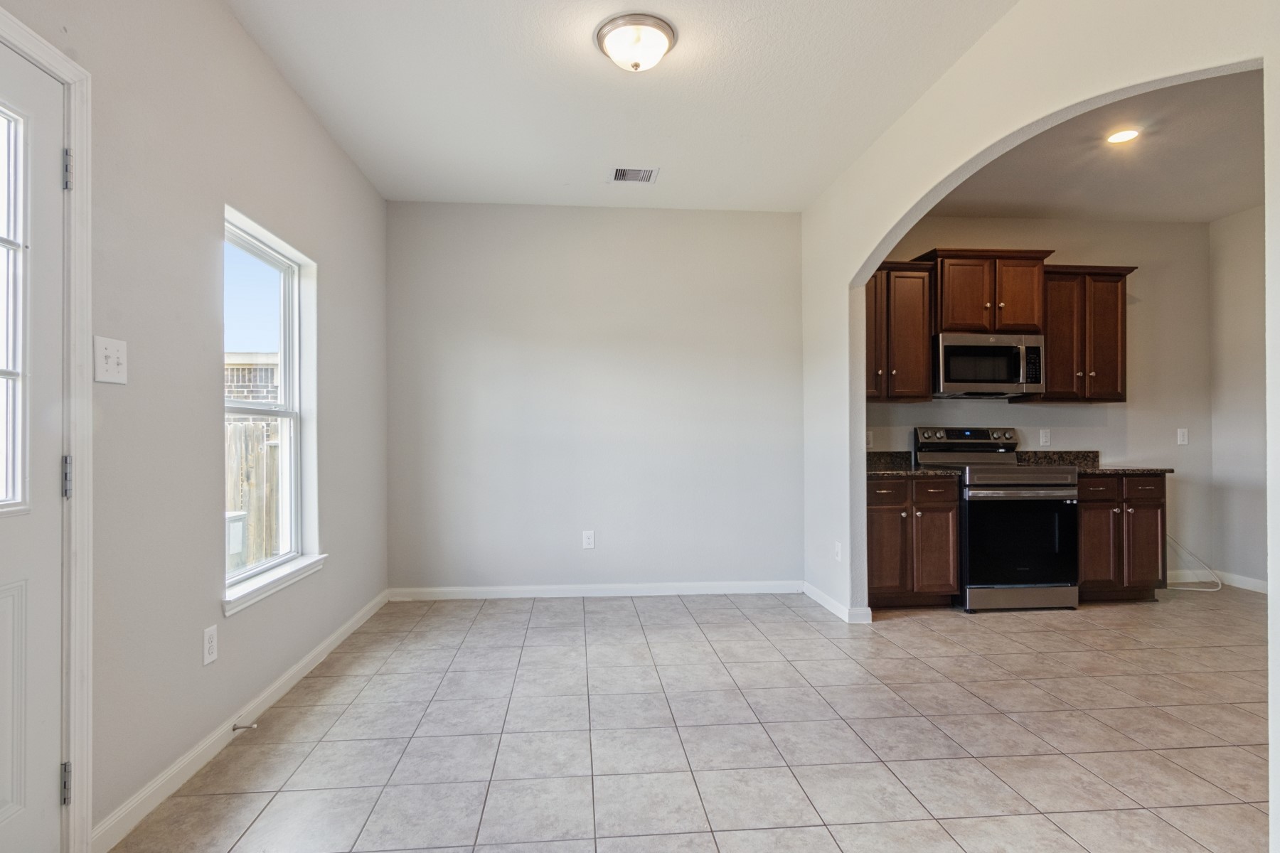 22606 Cloverland Field Drive Property Photo 7