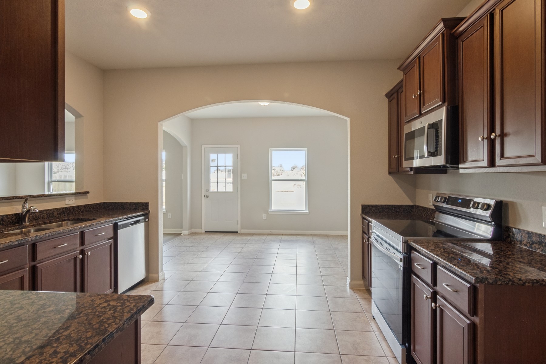 22606 Cloverland Field Drive Property Photo 10