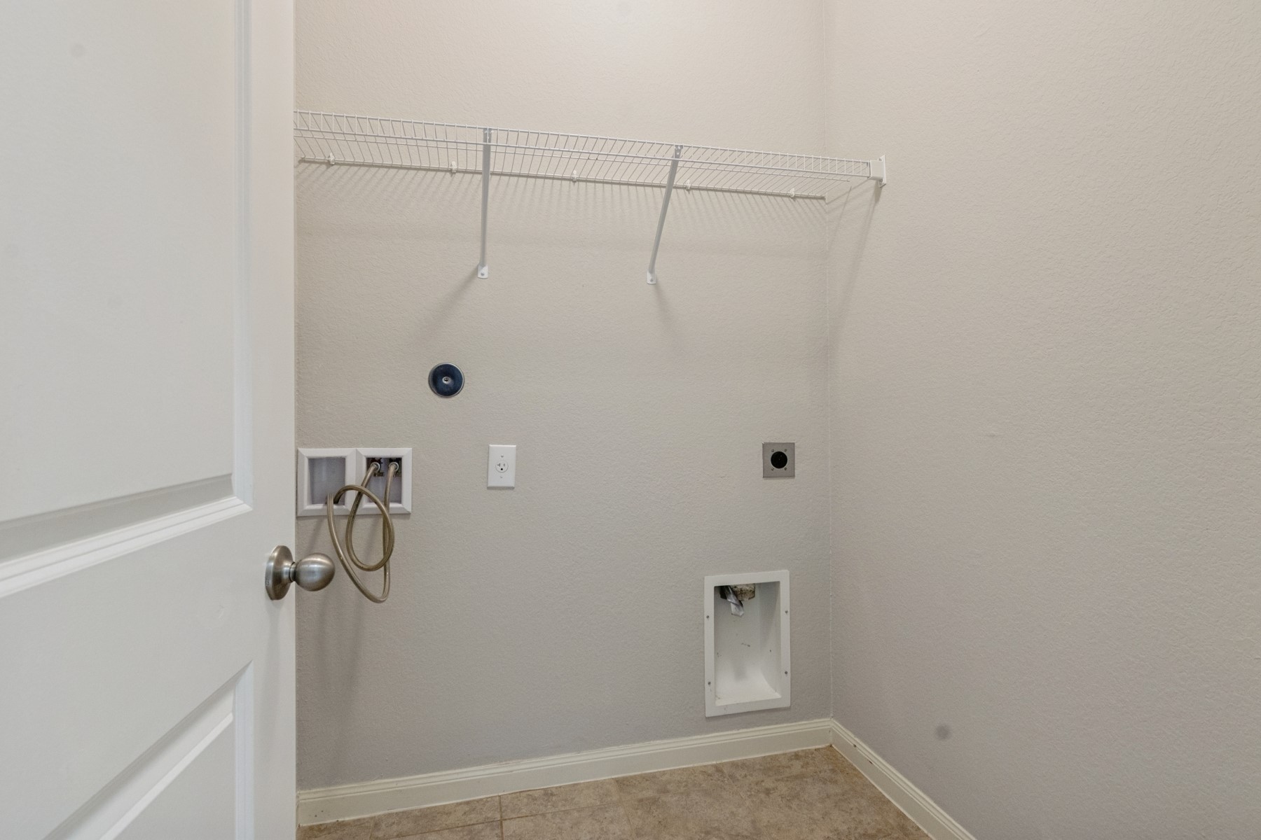 22606 Cloverland Field Drive Property Photo 12