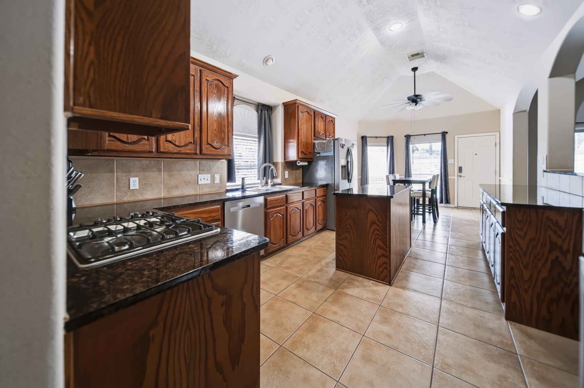 2303 Fern Bend Lane Property Photo 17