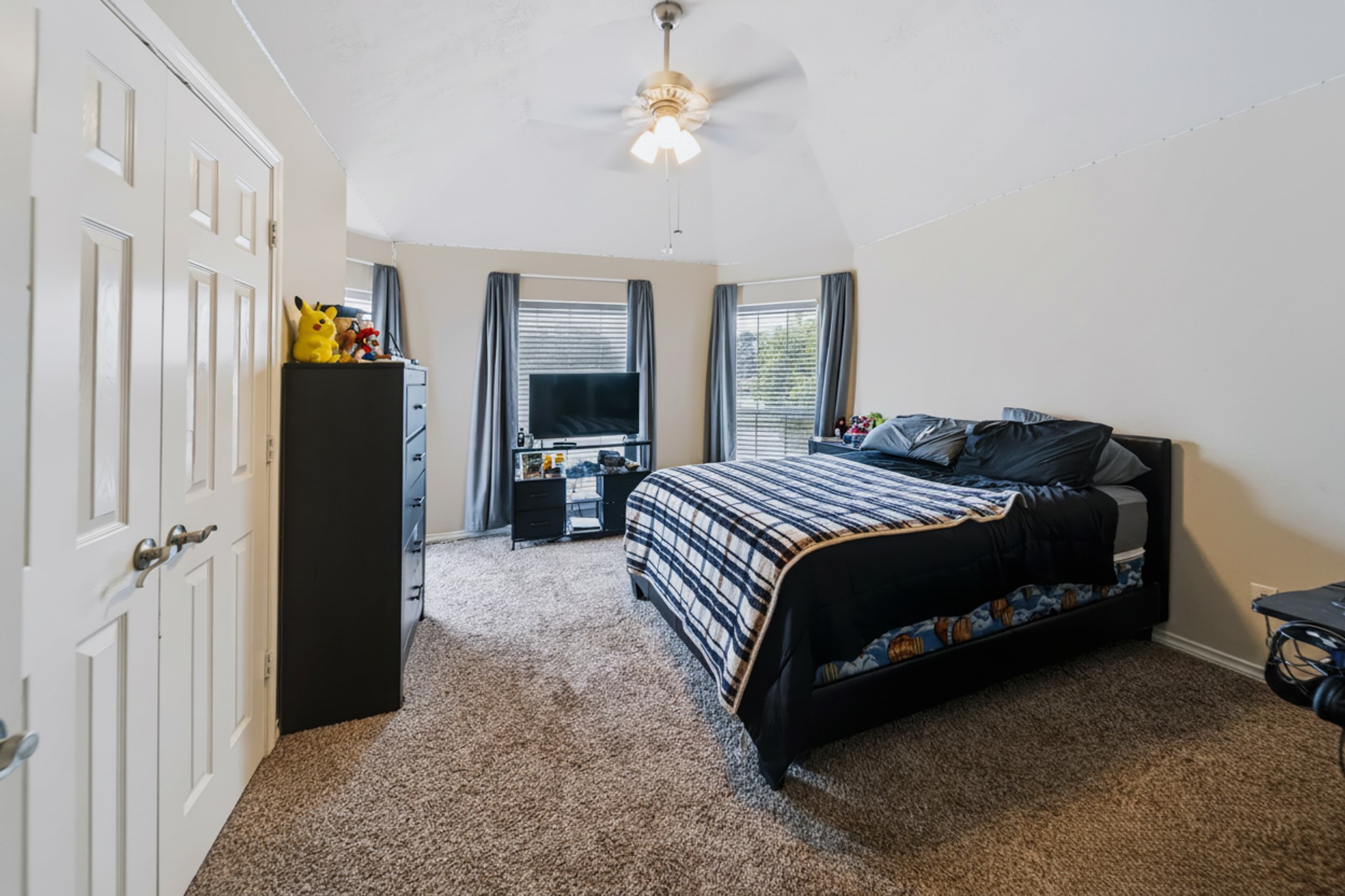2303 Fern Bend Lane Property Photo 48
