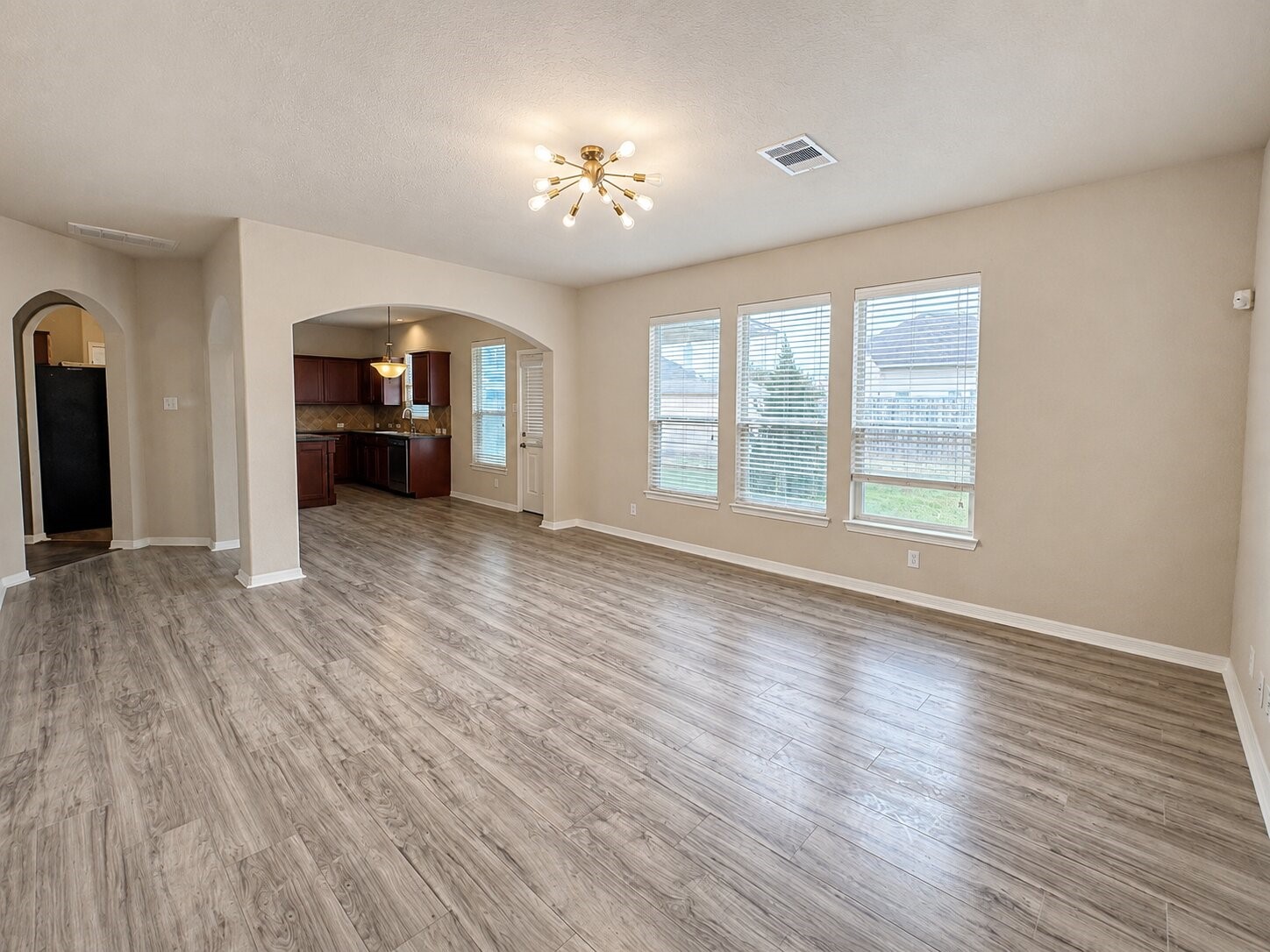 3322 Aegean Drive Property Photo 9