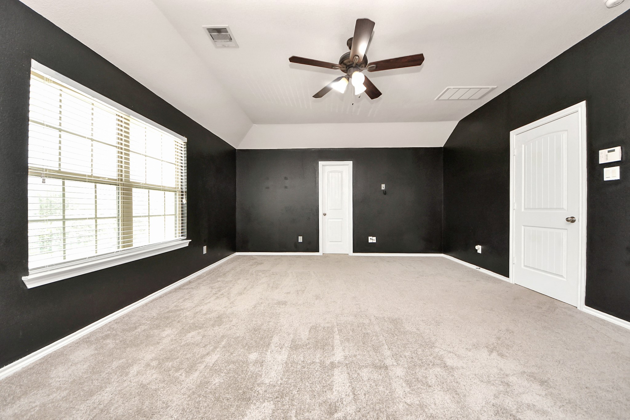 13739 Corken Way Court Property Photo 14