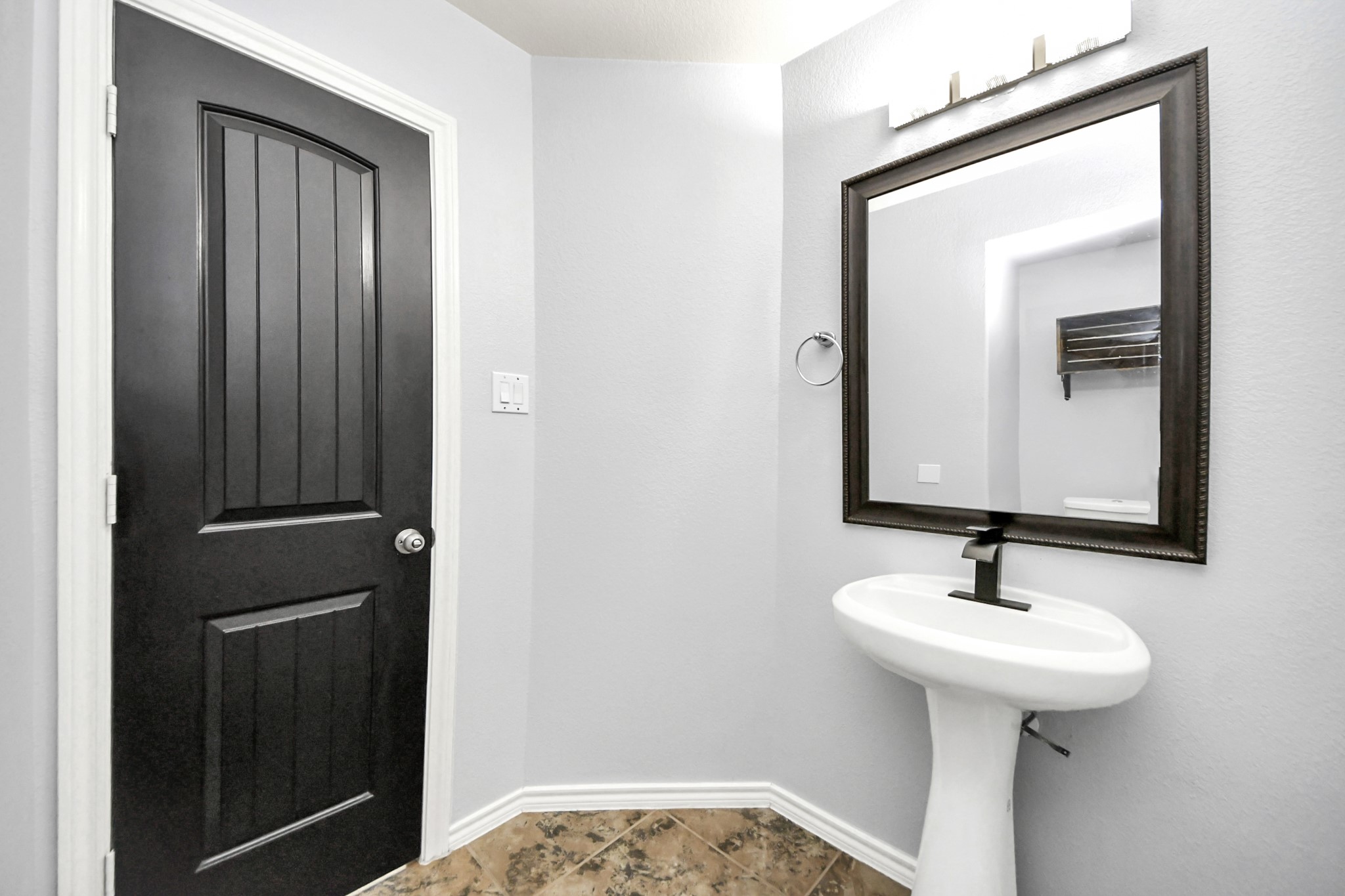 13739 Corken Way Court Property Photo 27