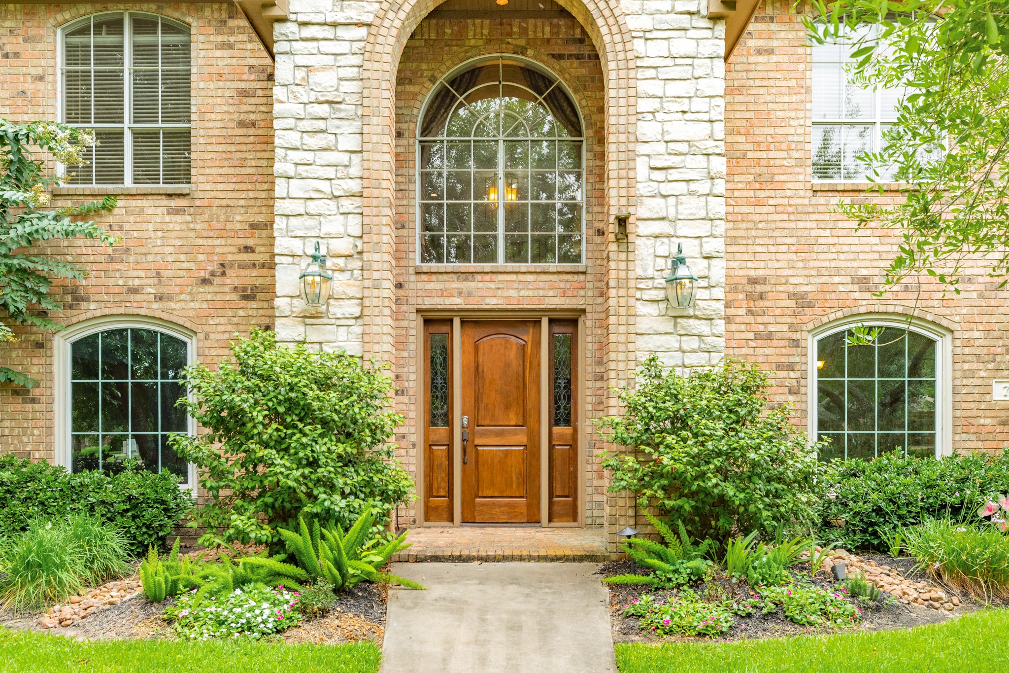 71 Rosewood Street Property Photo 2