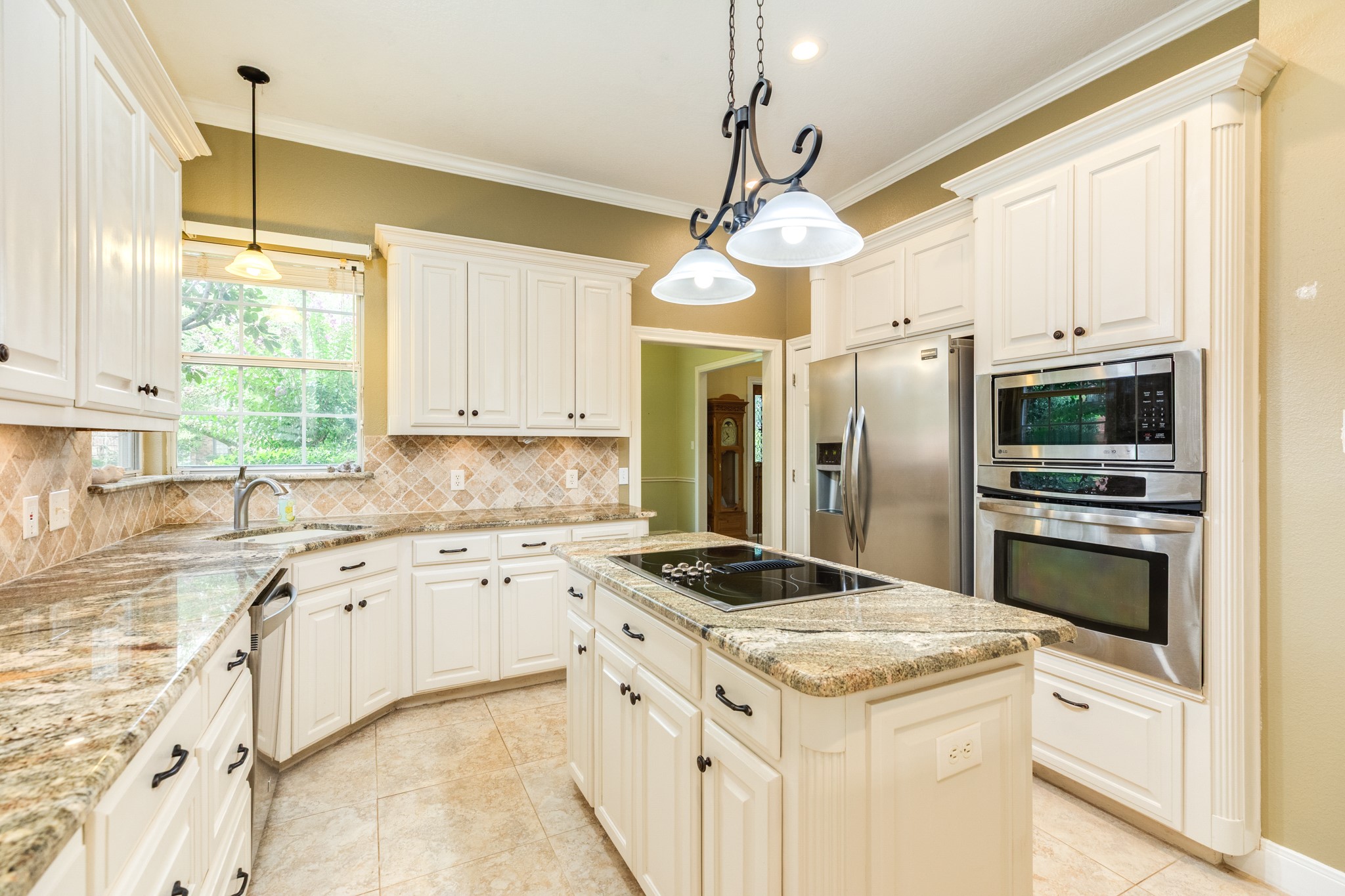 71 Rosewood Street Property Photo 12