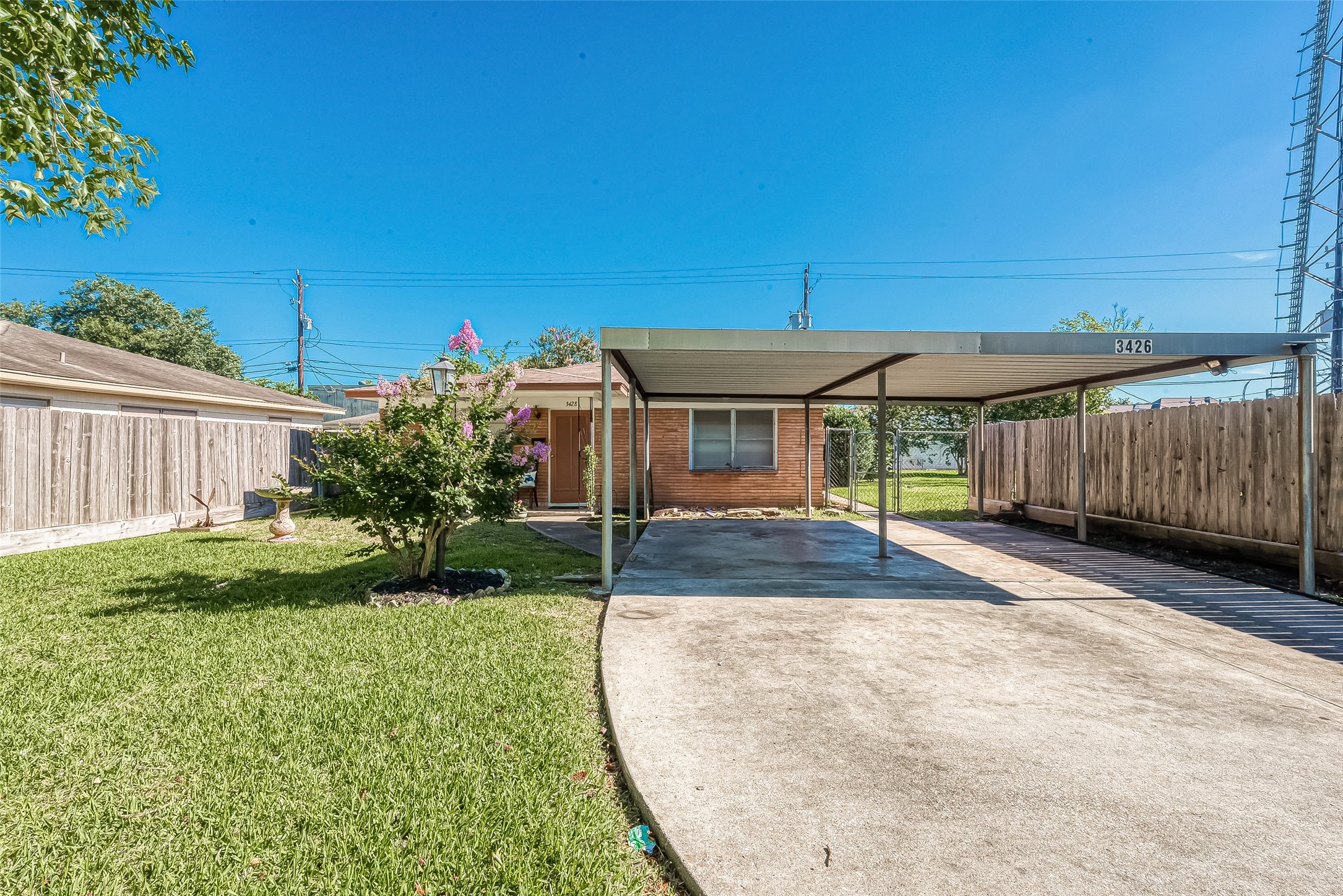 3426 Bradford Street Property Photo 1
