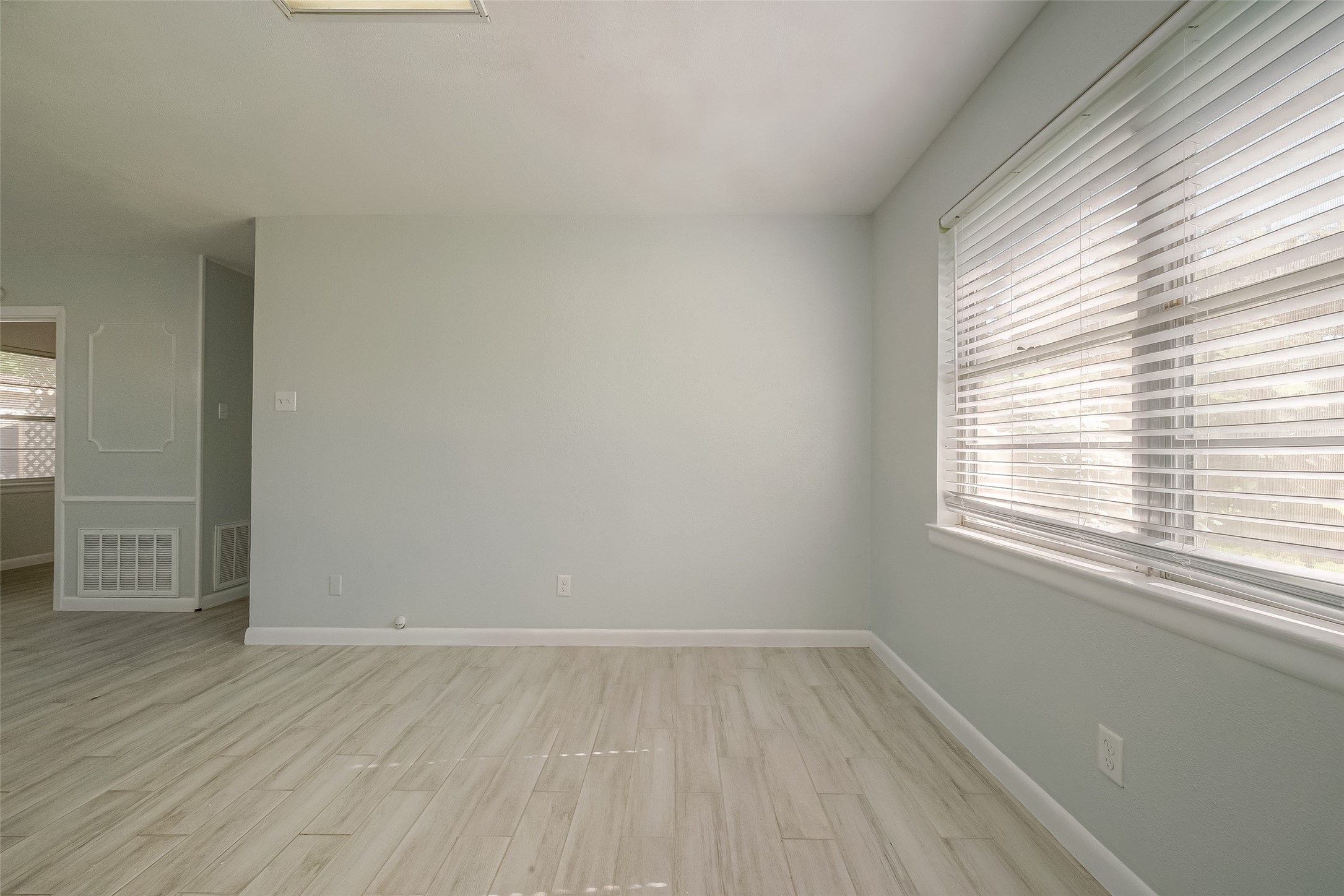 3426 Bradford Street Property Photo 5