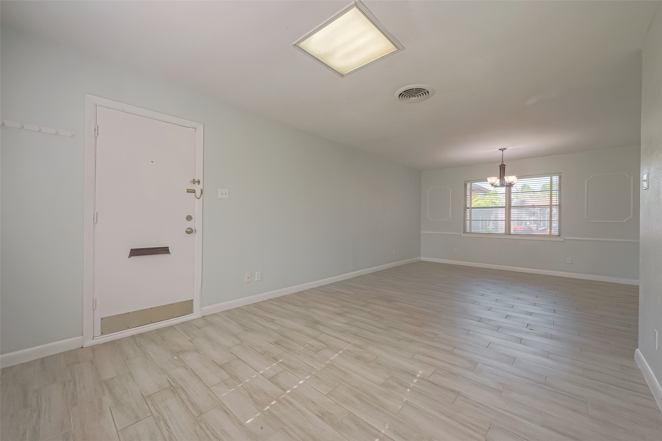 3426 Bradford Street Property Photo 7