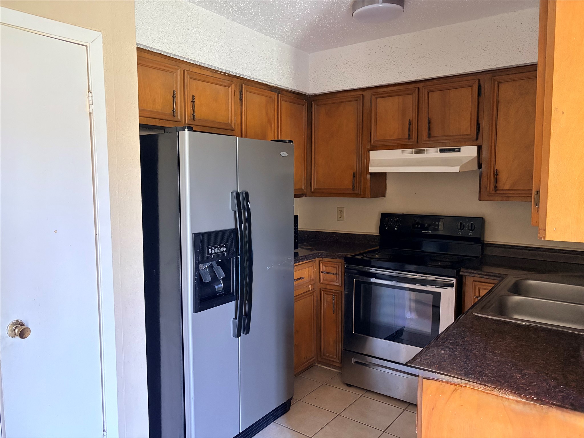 702 Hargest Street 7 Property Photo 4