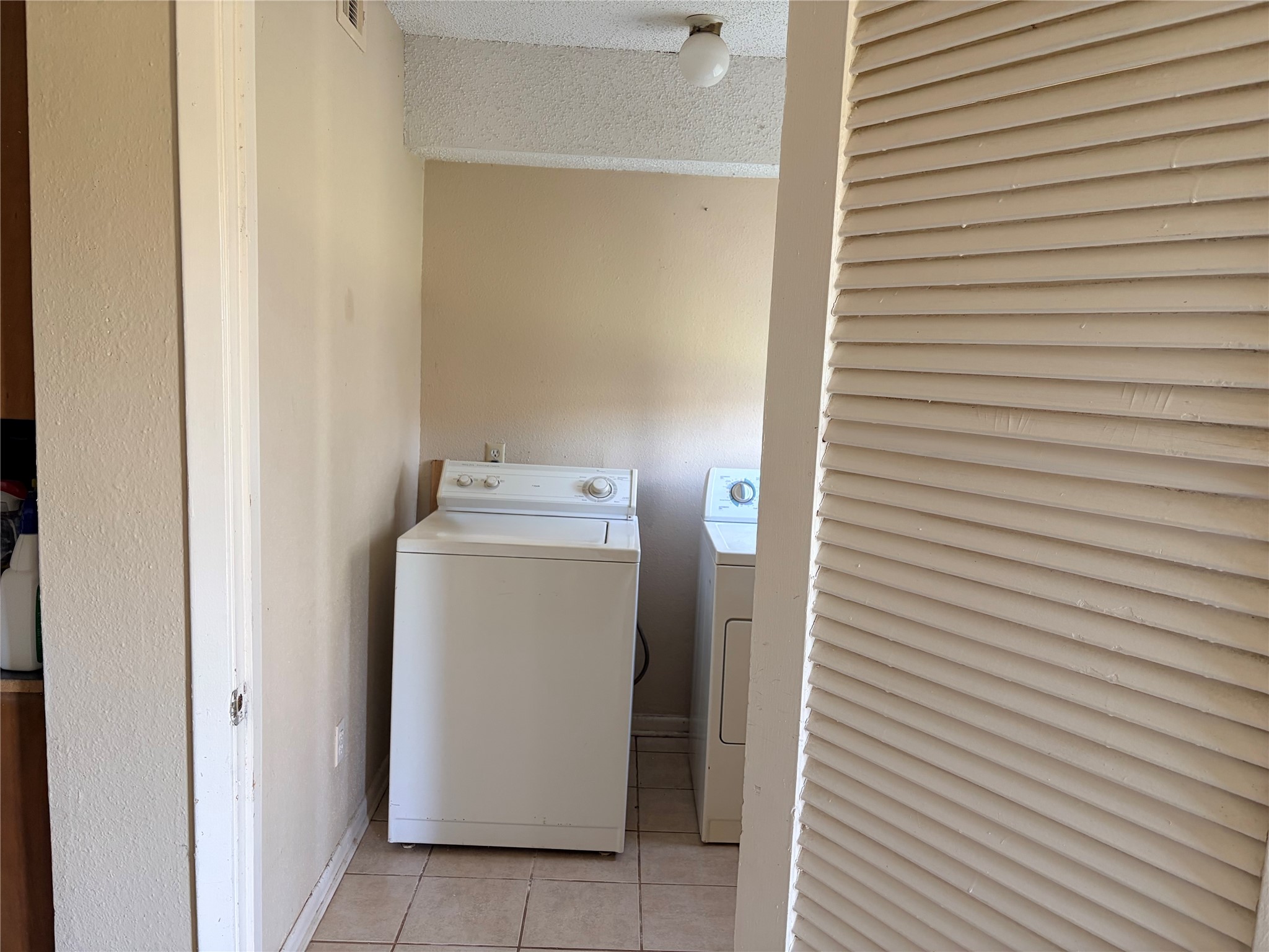 702 Hargest Street 7 Property Photo 10