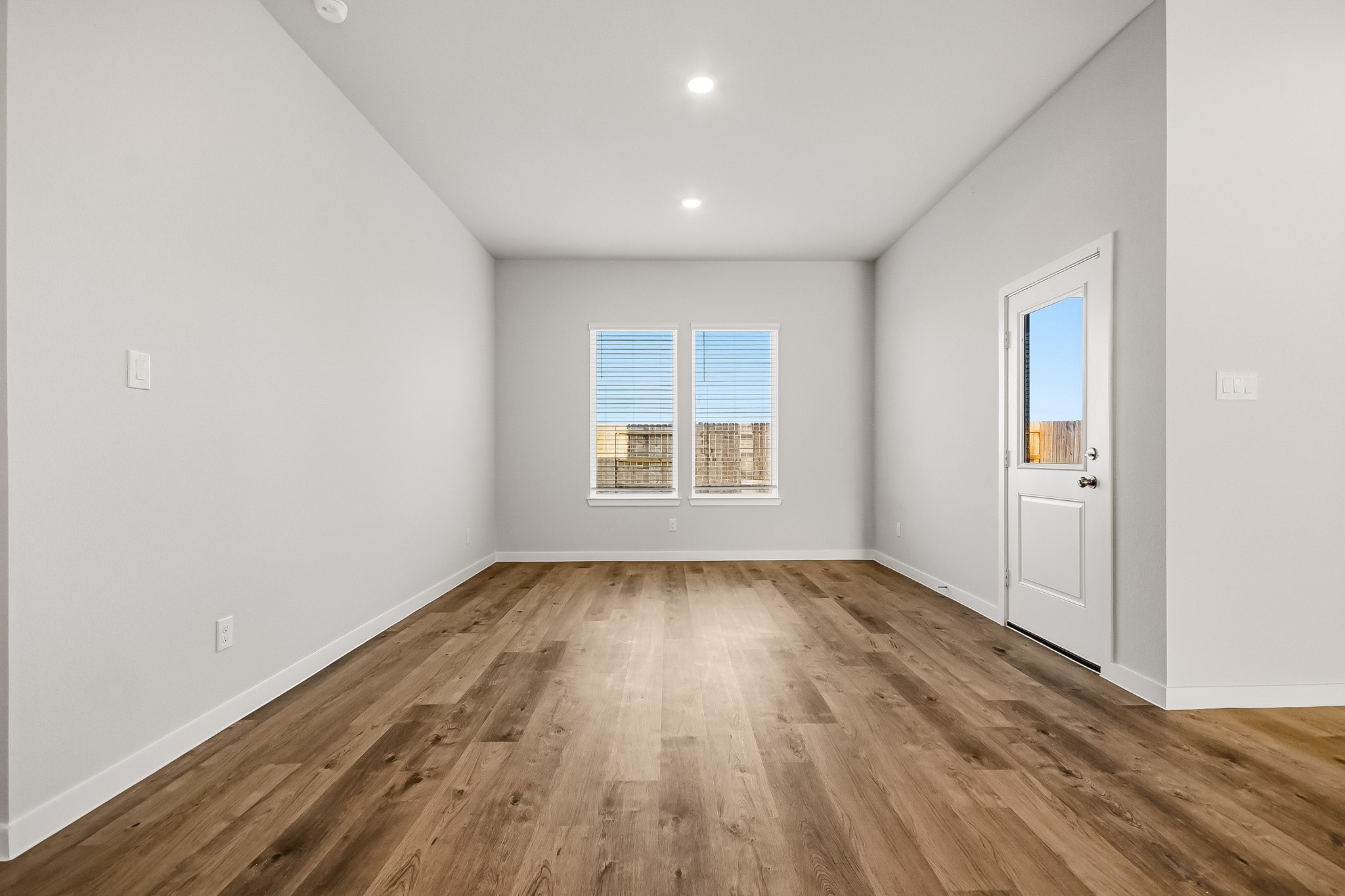 2028 Blue Mar Drive Property Photo 10